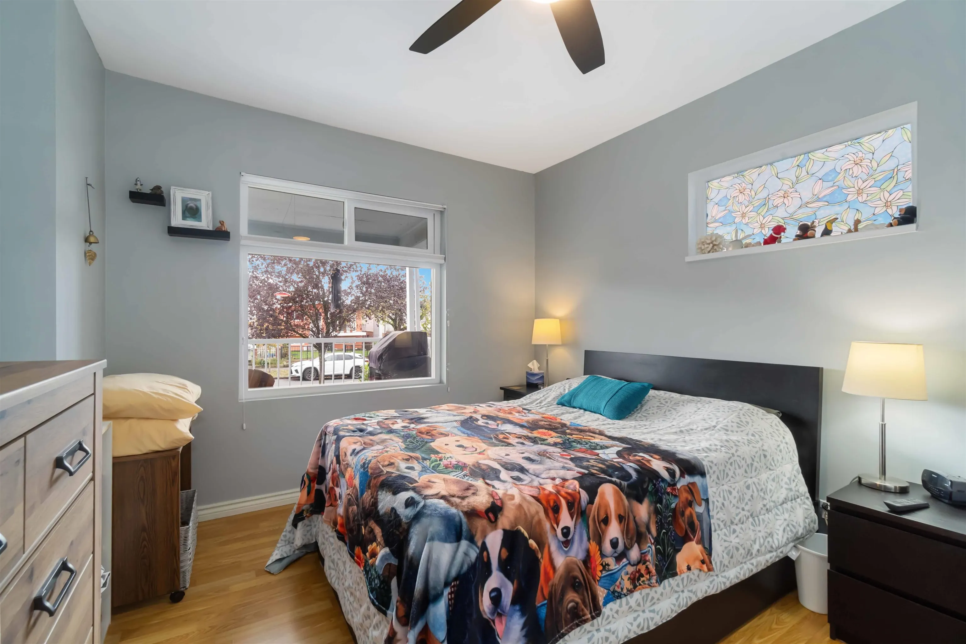 2235 East 52nd Avenue