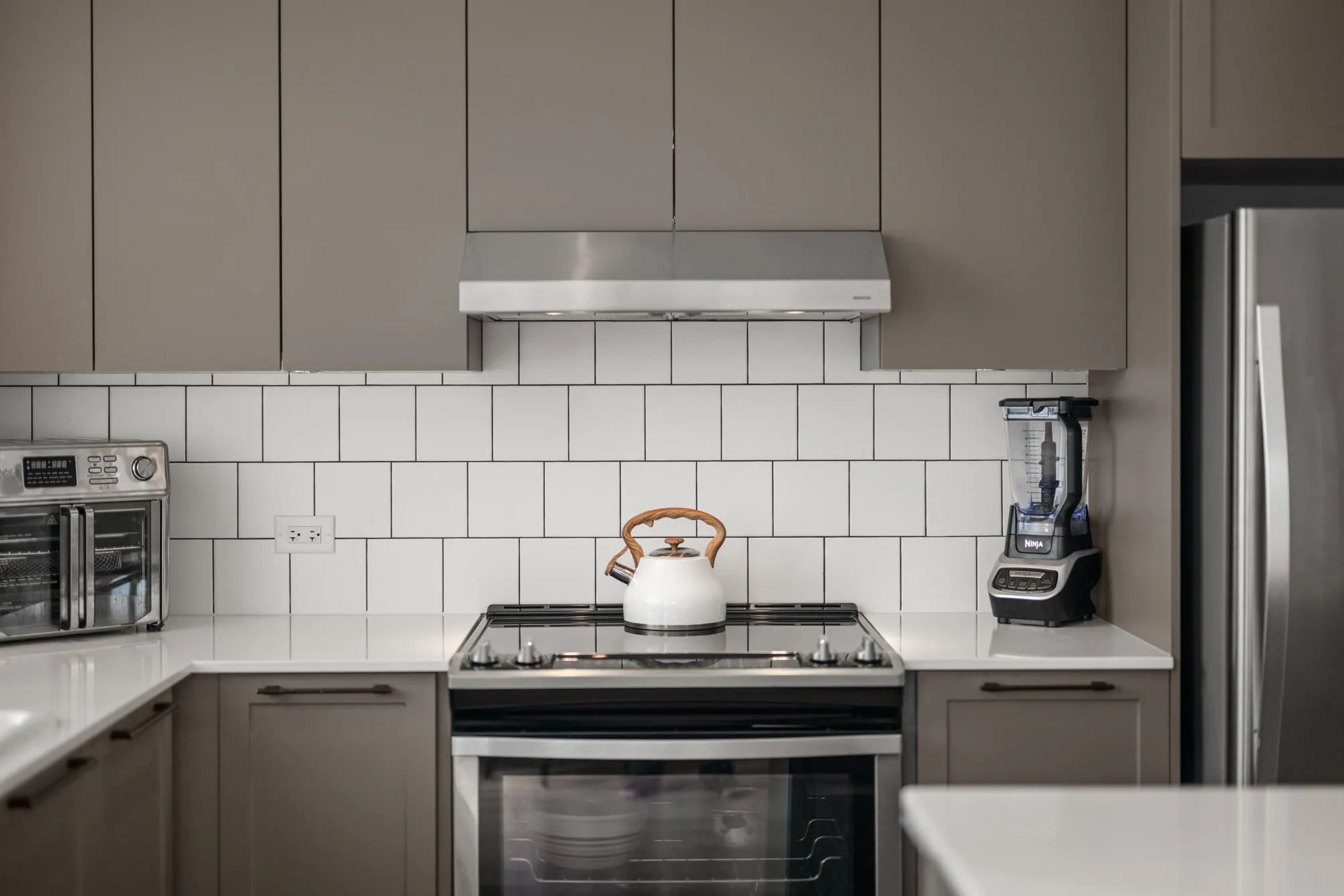 72 4656 Orca Way Way