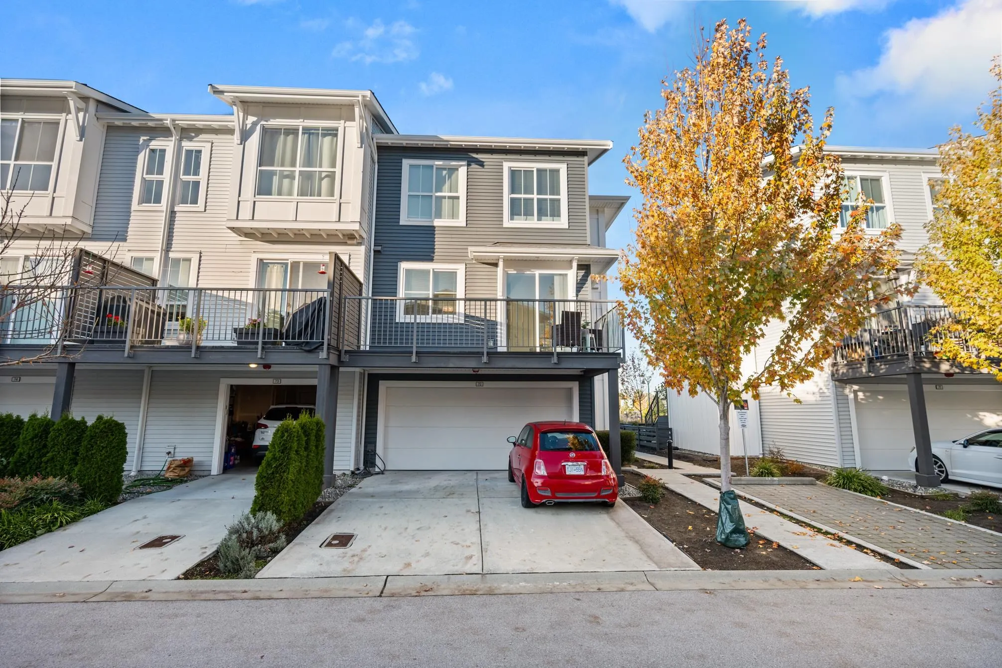 72 4656 Orca Way Way