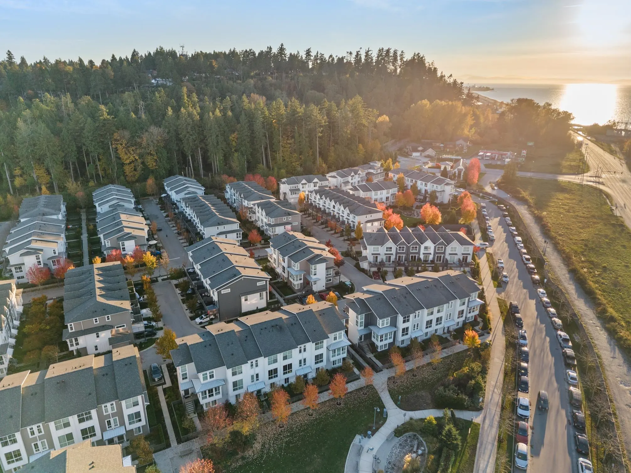 72 4656 Orca Way Way