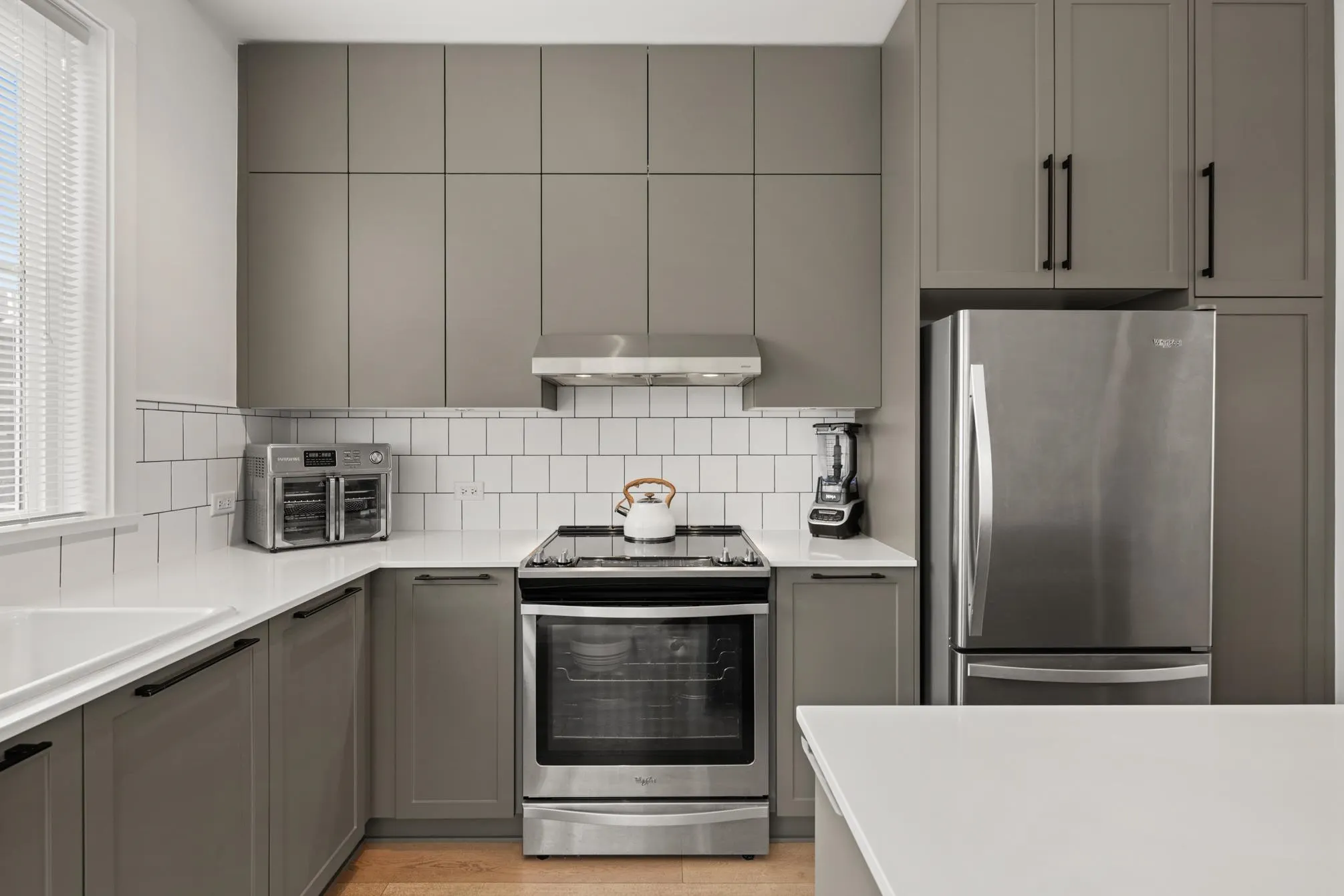 72 4656 Orca Way Way