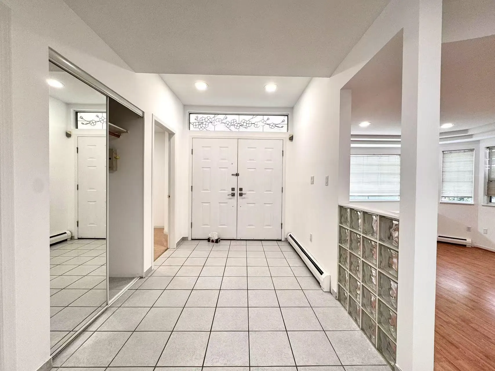 1 1921 Harrison Drive