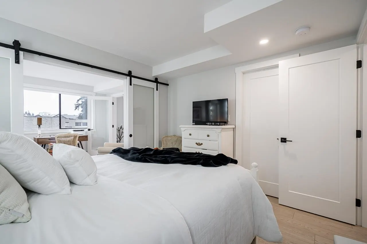 301 31955 Old Yale Road