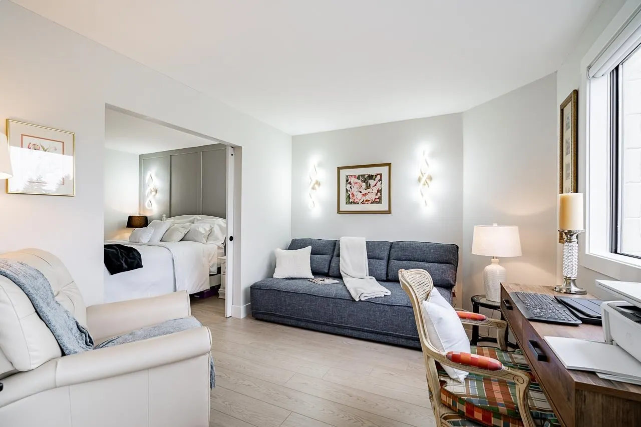 301 31955 Old Yale Road