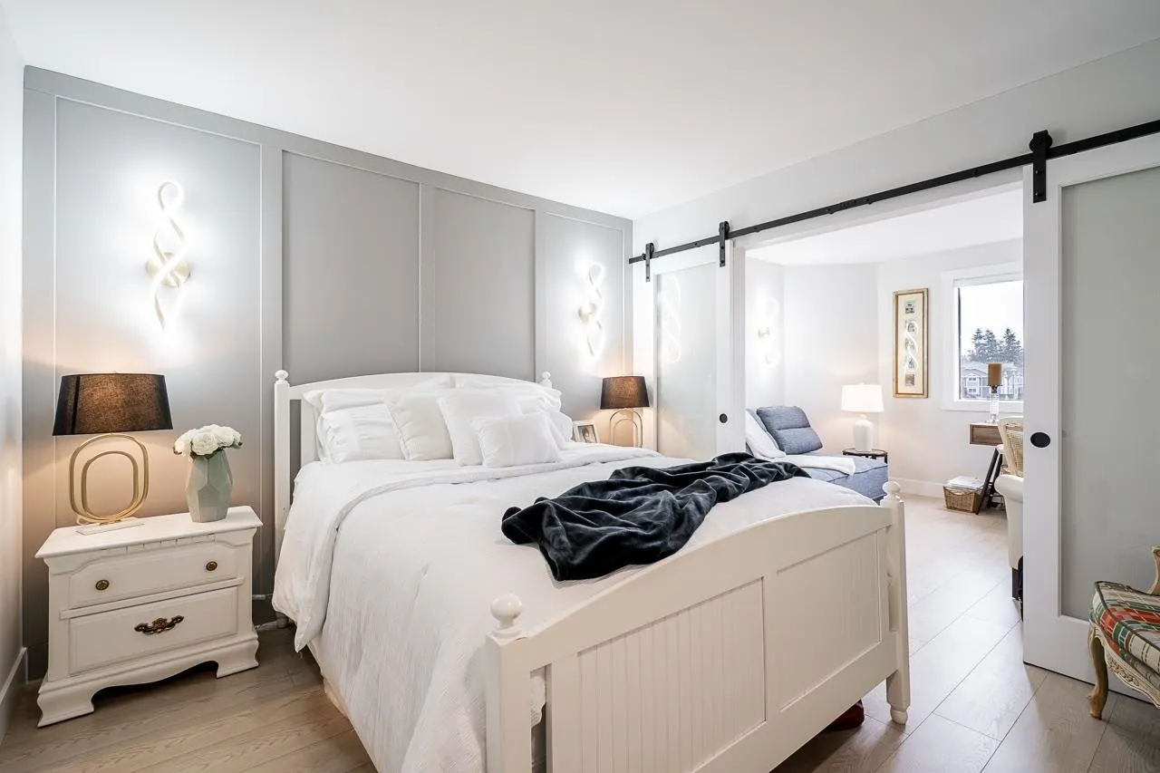 301 31955 Old Yale Road