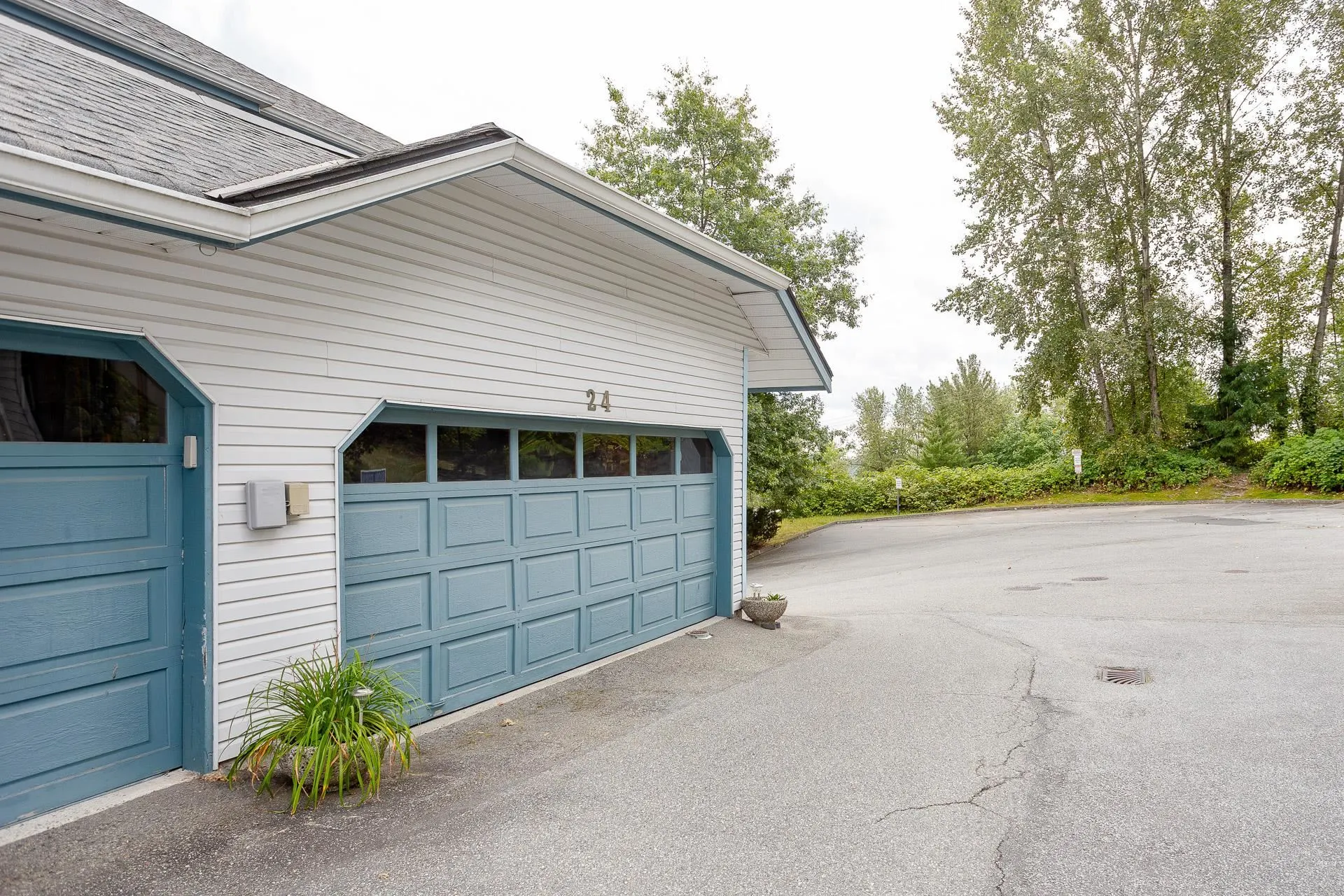 24 1355 Citadel Drive