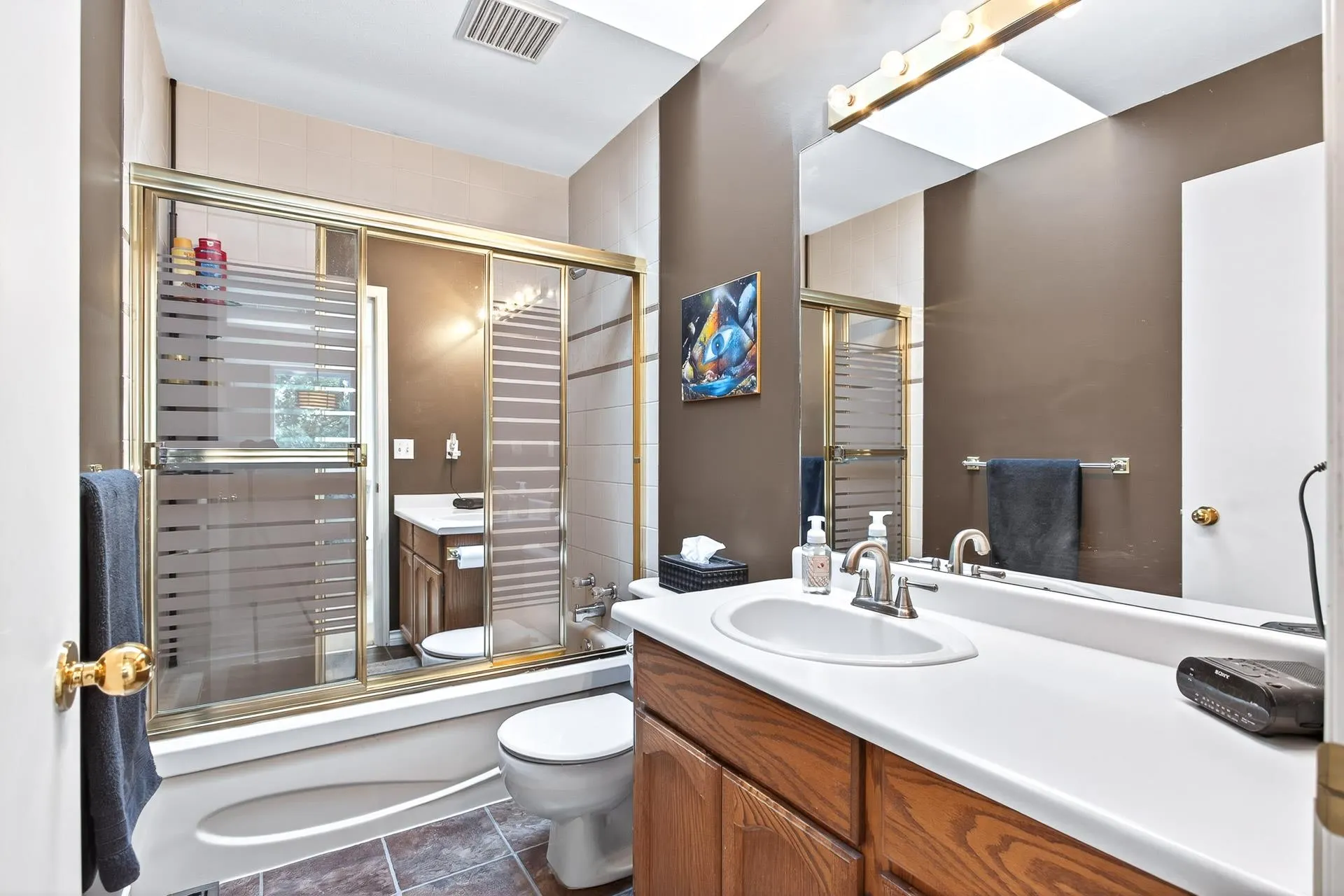 24 1355 Citadel Drive