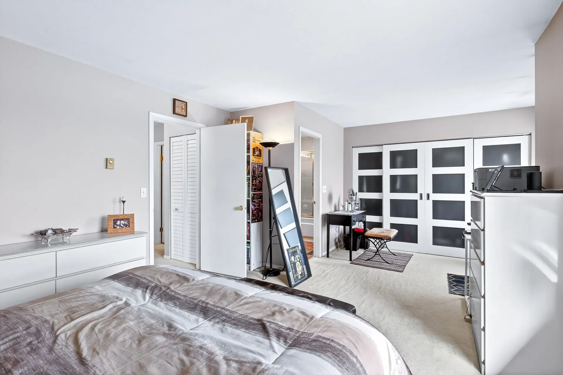 24 1355 Citadel Drive