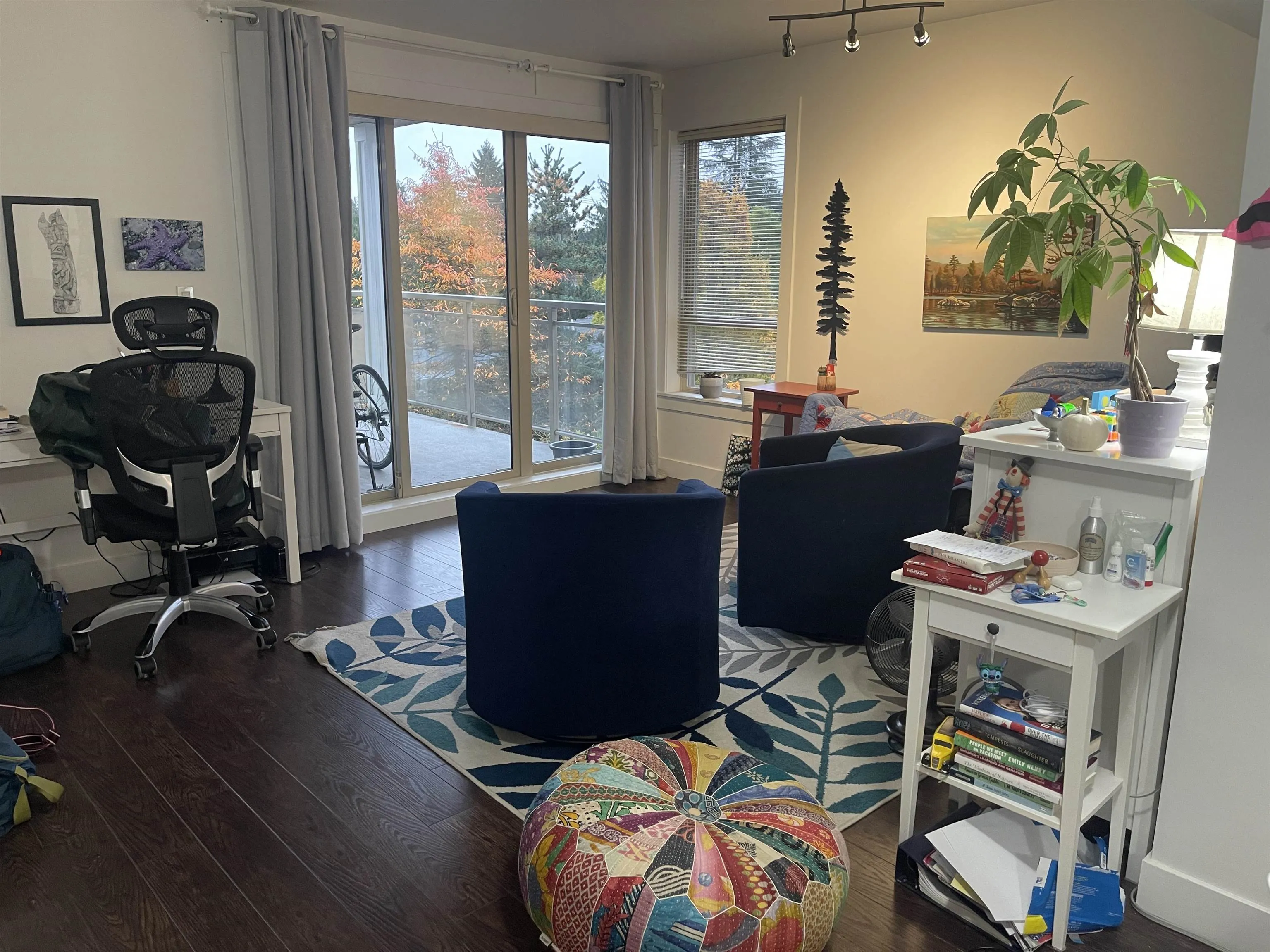 303 2228 Welcher Avenue