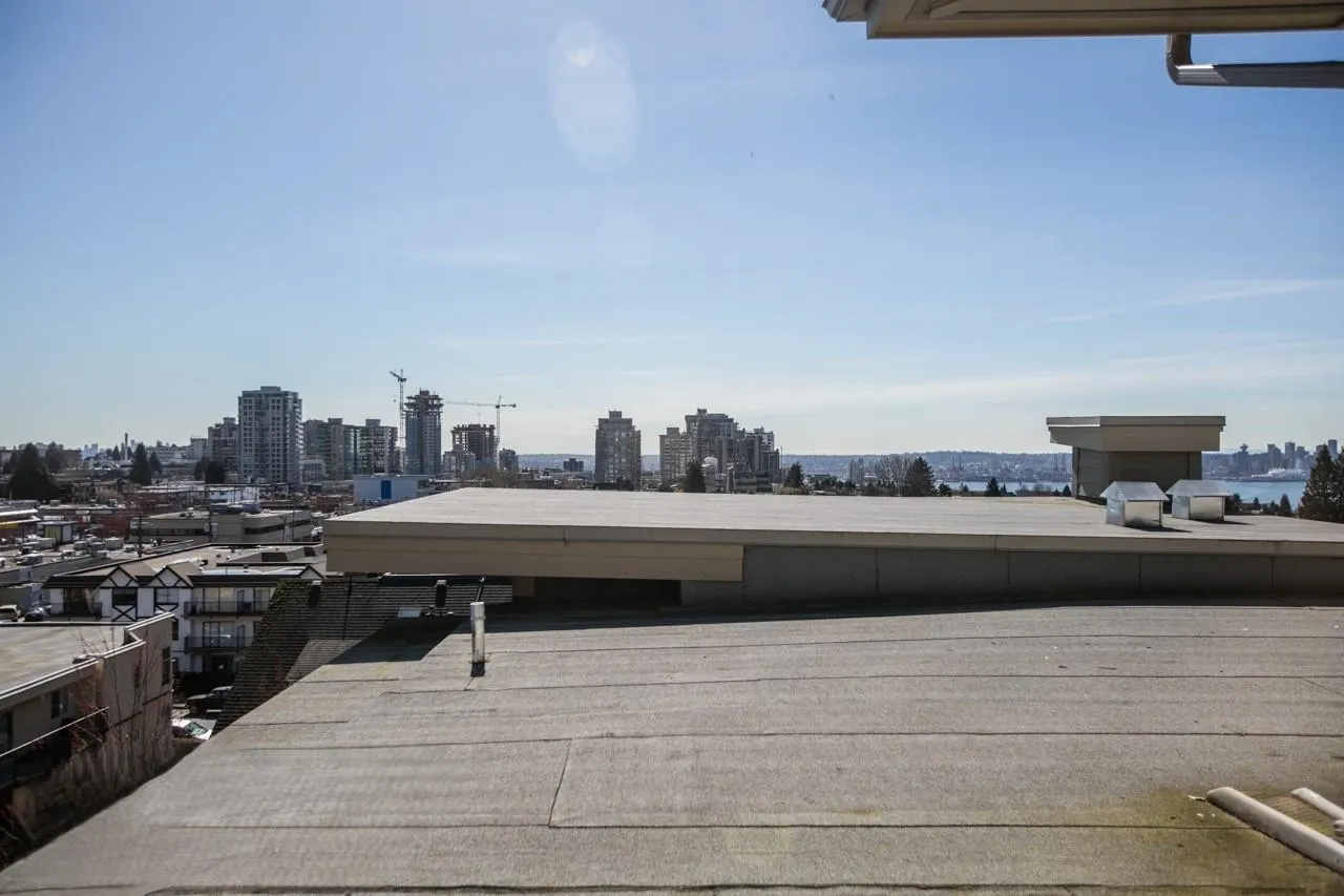 504 119 W 22nd Street