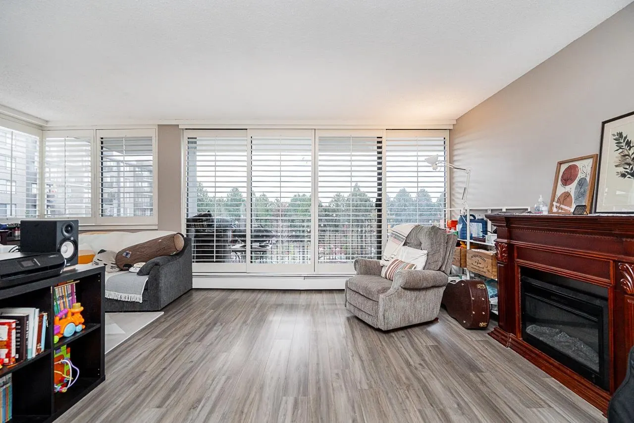 402 9300 Parksville Drive