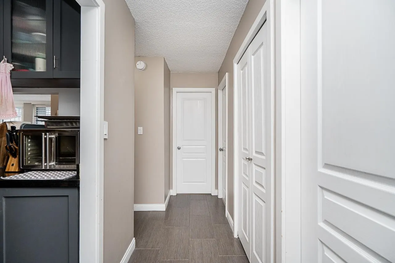 402 9300 Parksville Drive