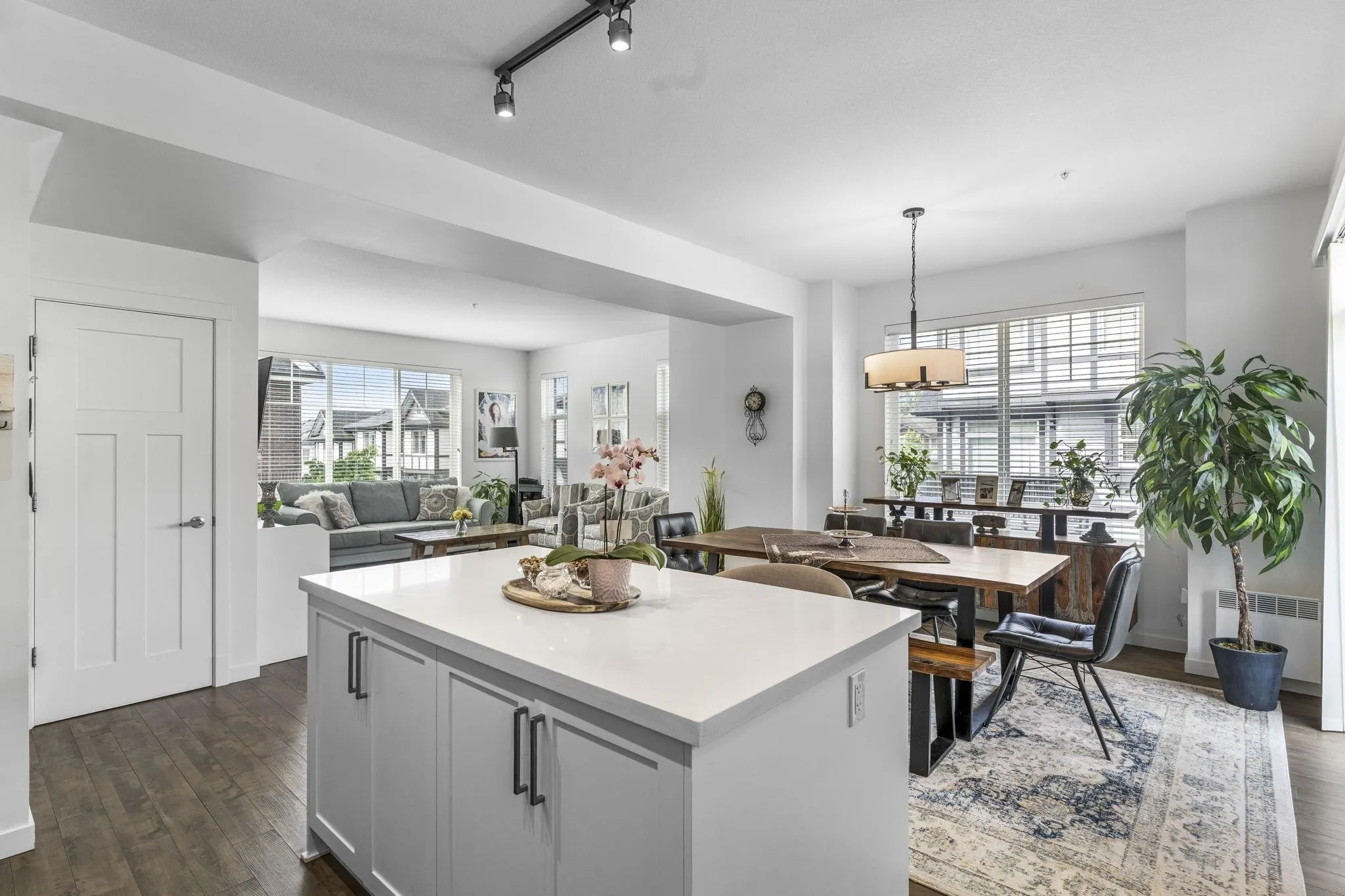 9 11272 240th Street