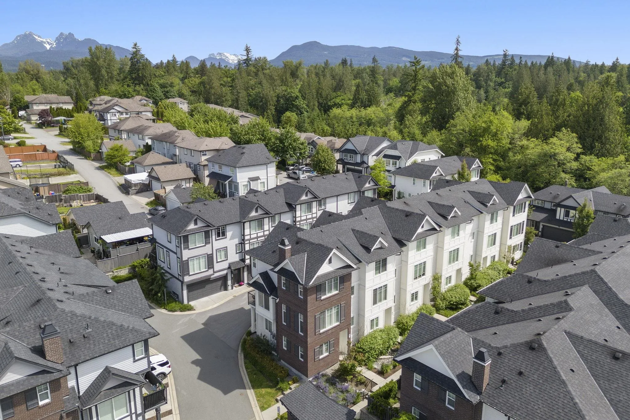 9 11272 240th Street