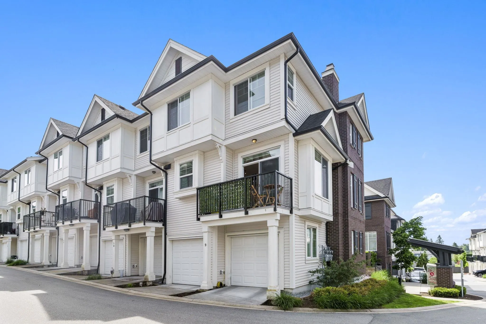 9 11272 240th Street