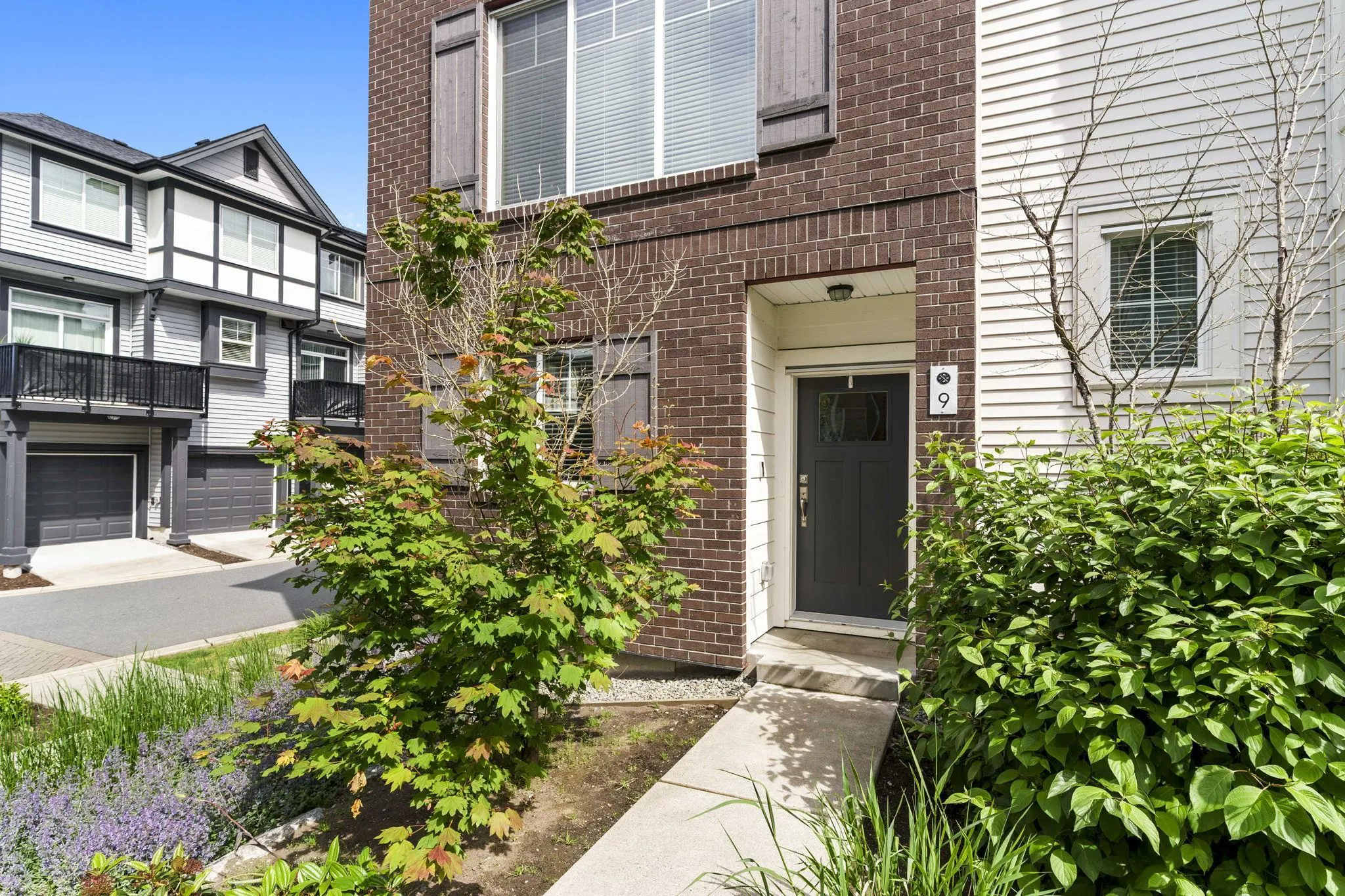 9 11272 240th Street