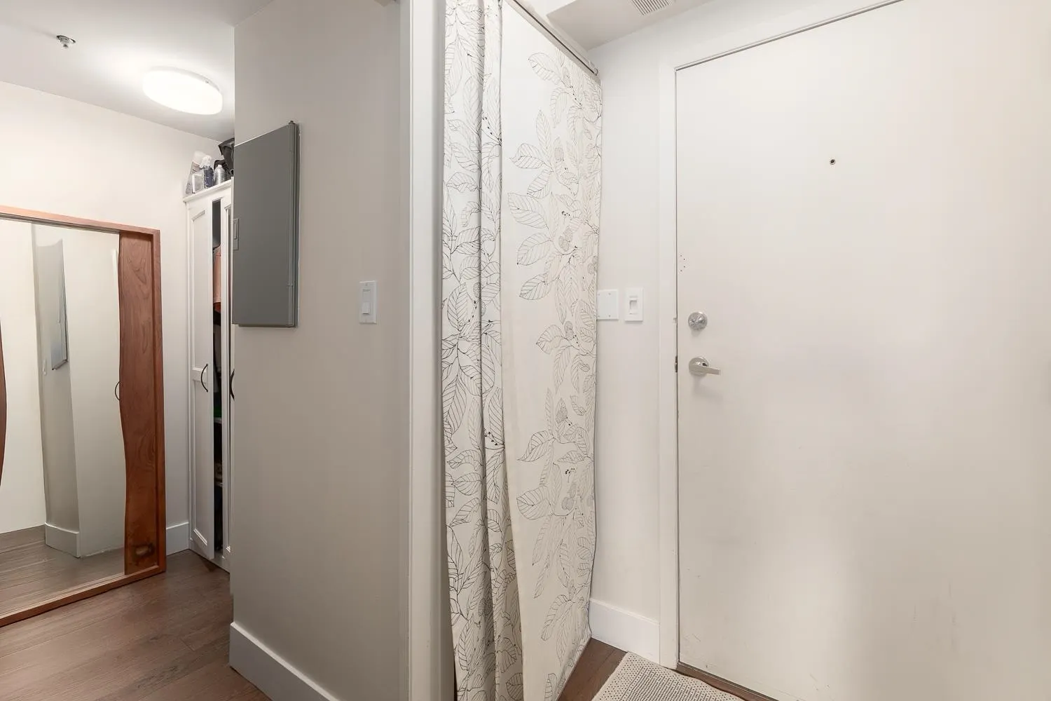 507 1888 York Avenue