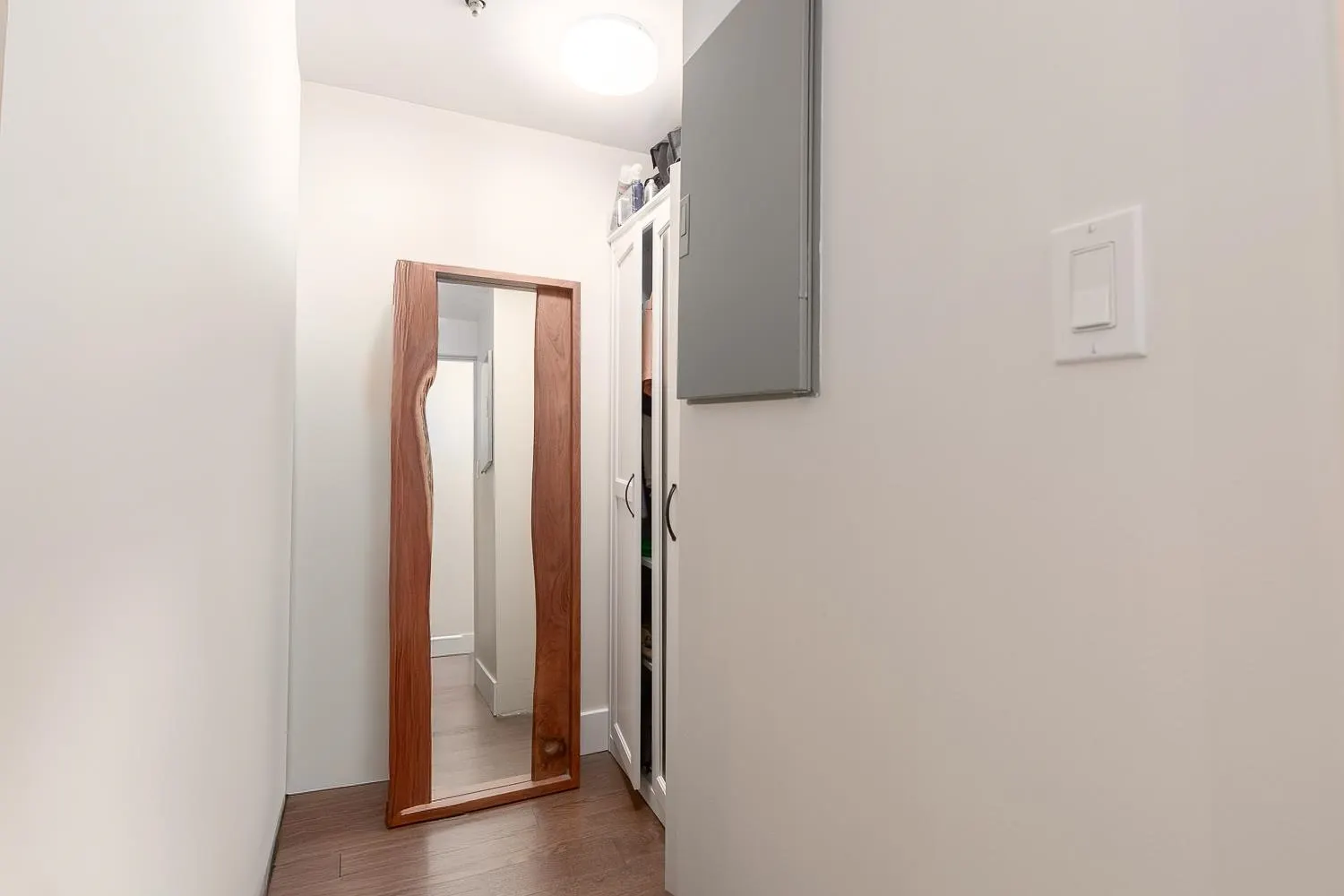 507 1888 York Avenue