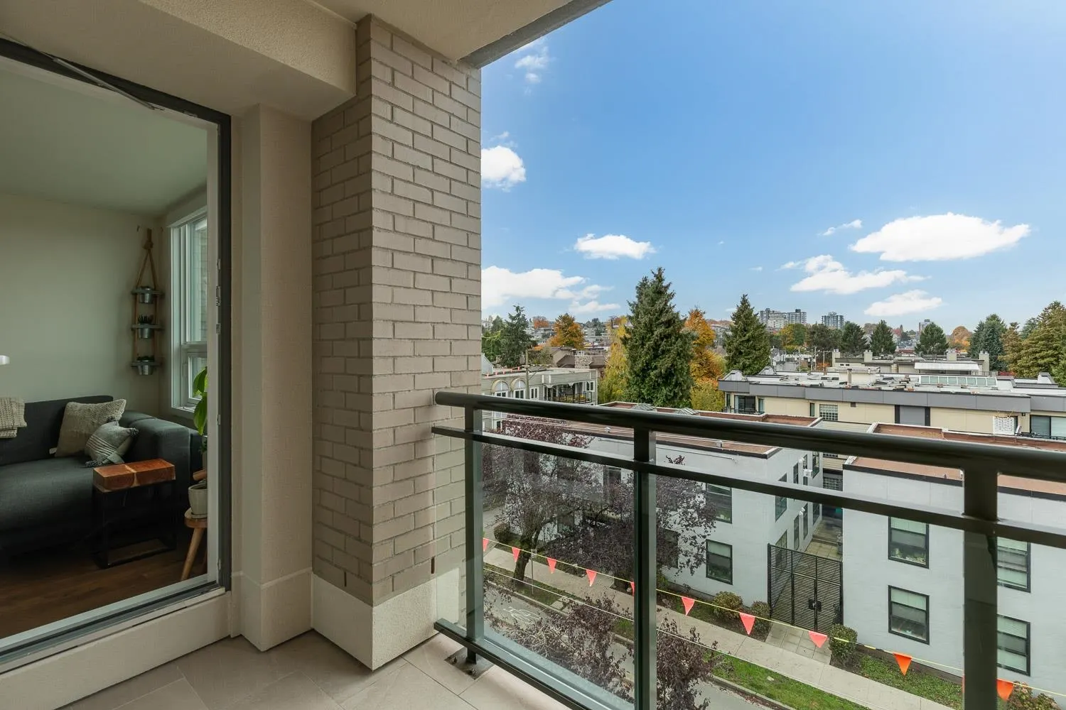 507 1888 York Avenue