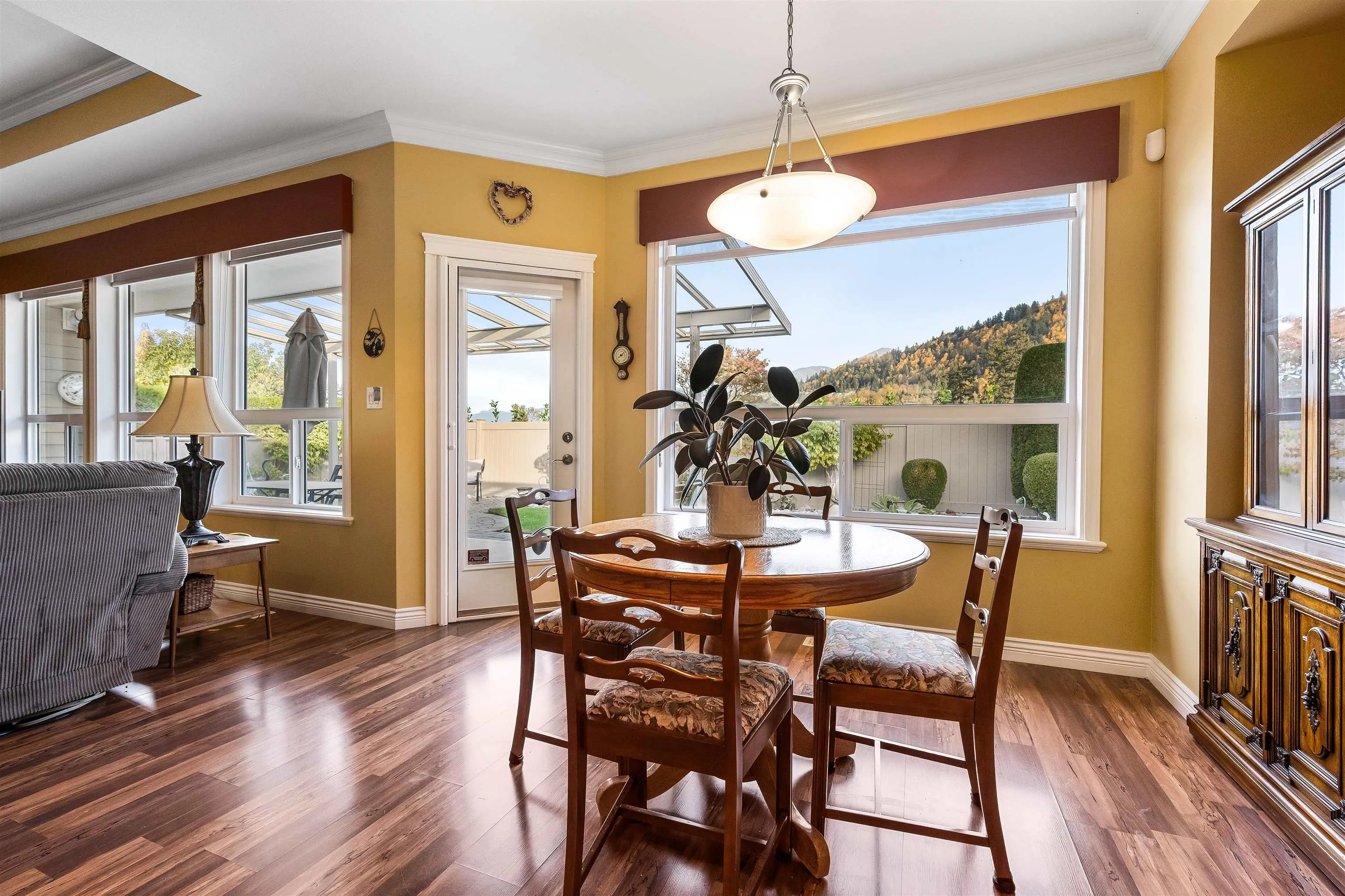 5958 Cobblestone Street