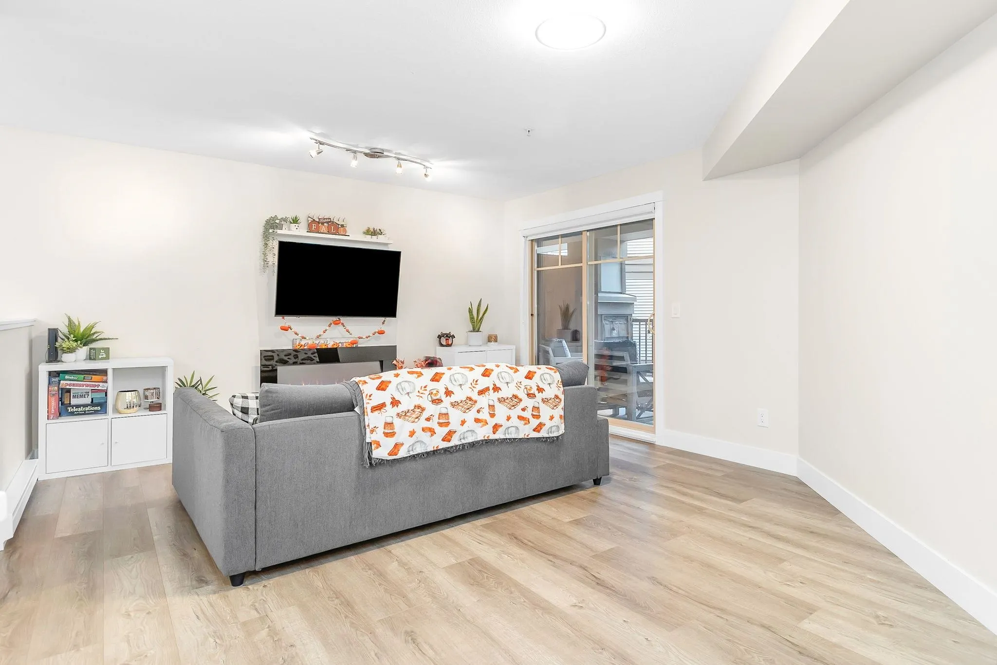 201 12248 224 Street