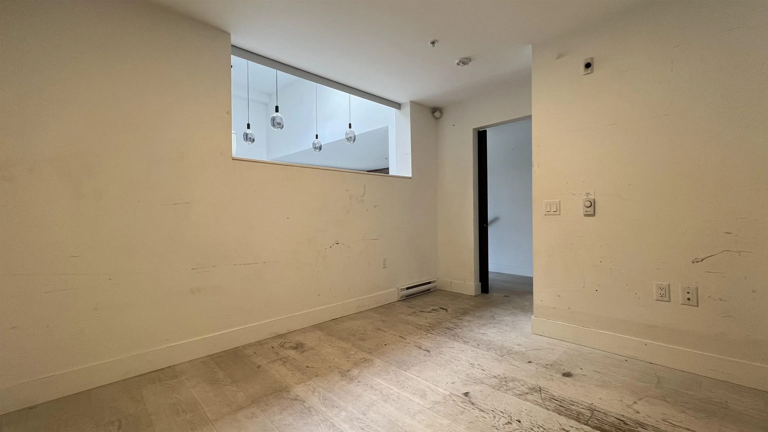 401 300 Salter Street