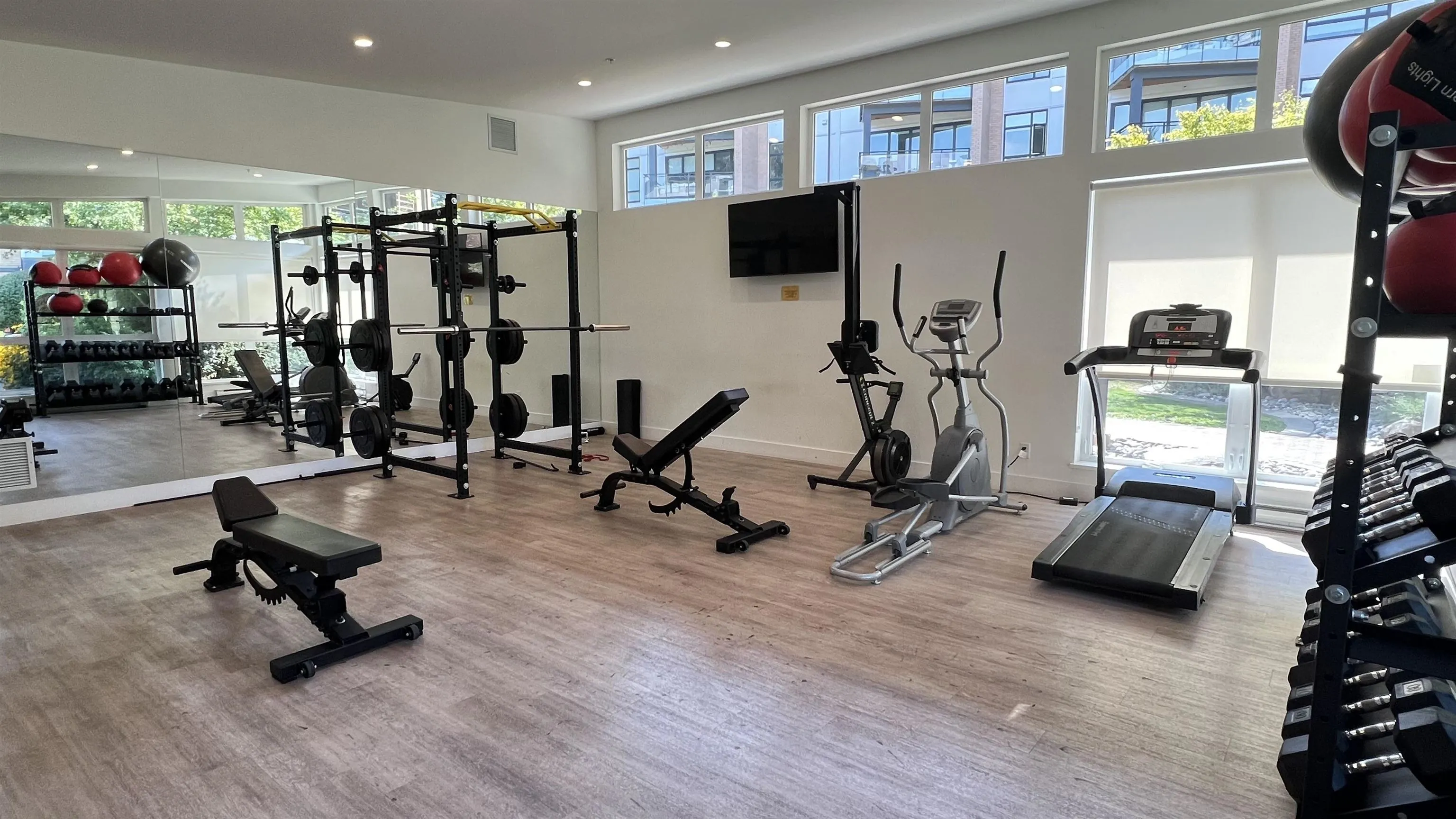 401 300 Salter Street