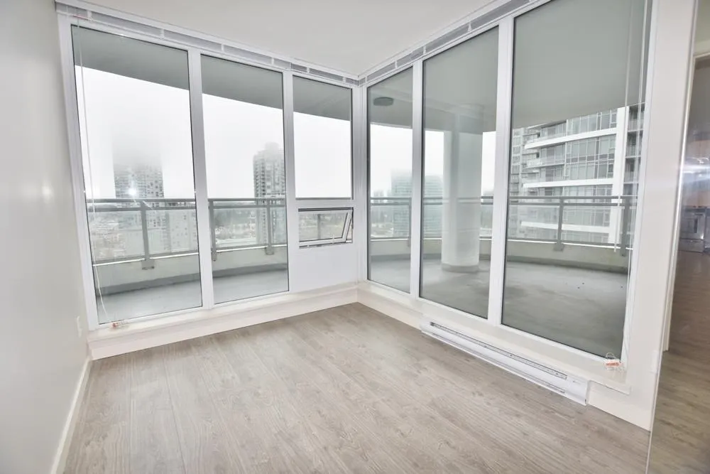 2305 13303 Central Avenue