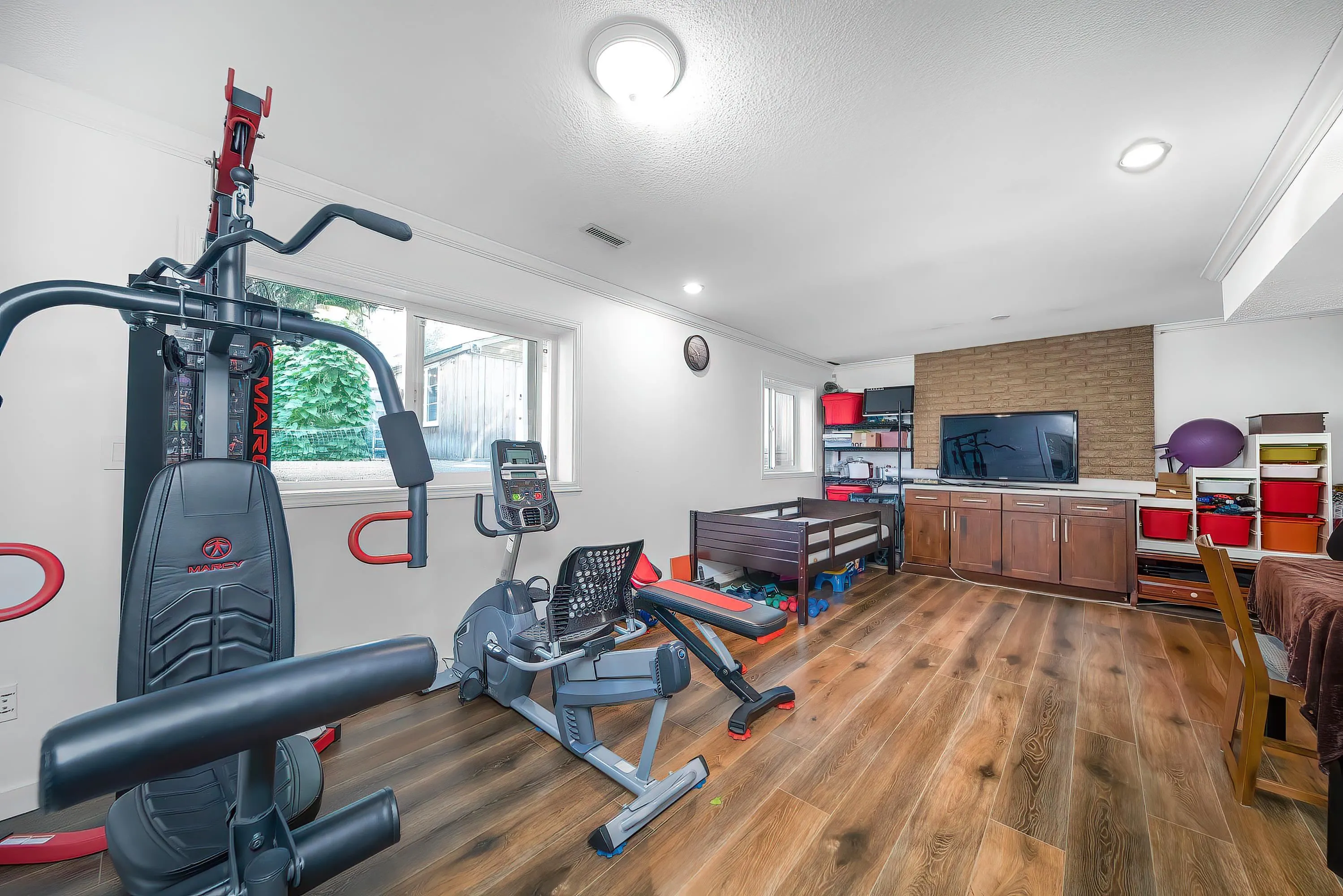 2011 Paulus Crescent