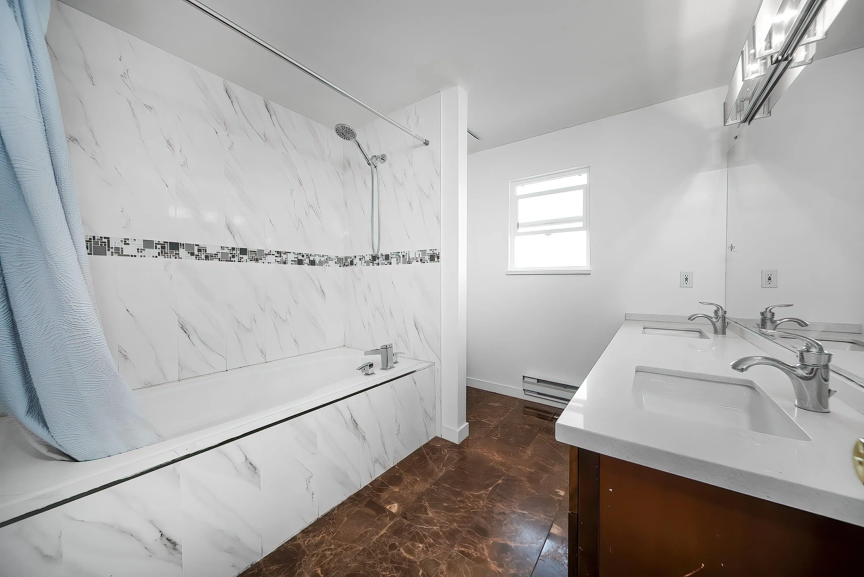 2011 Paulus Crescent