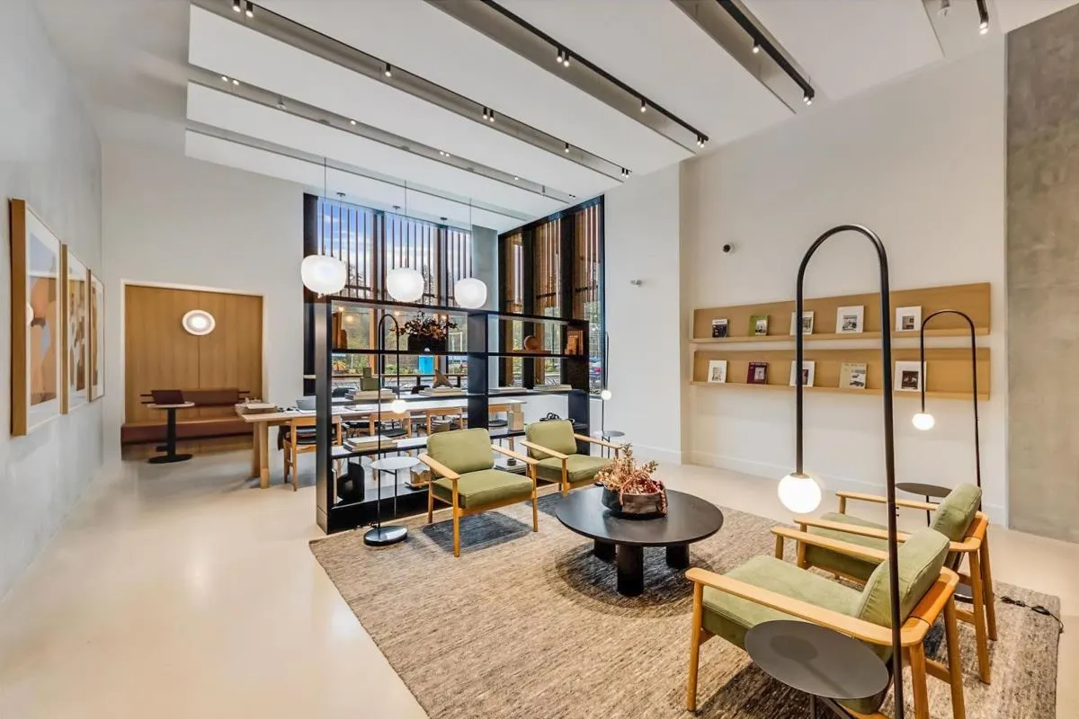 509 3075 Murray Street