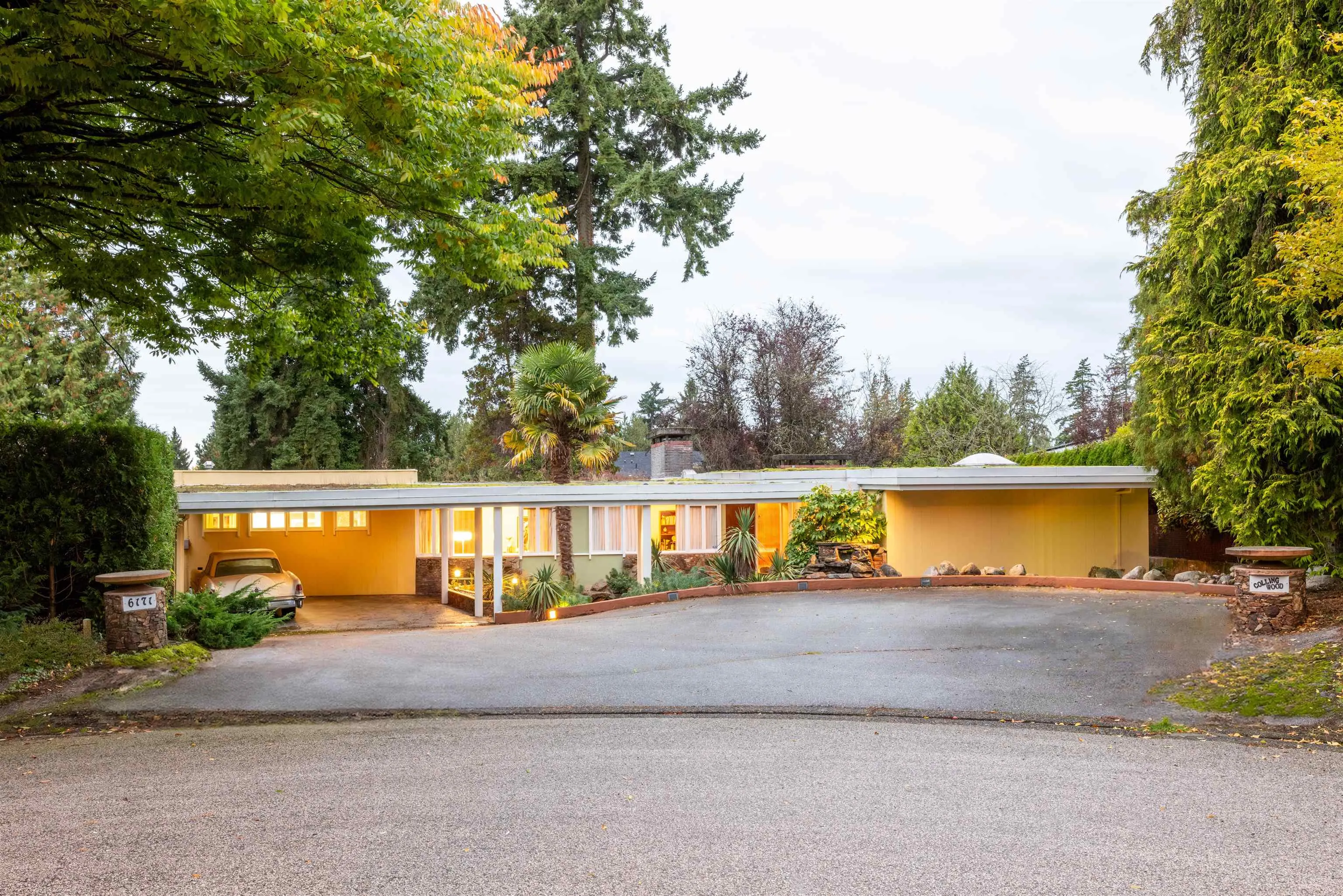 6171 Collingwood Street