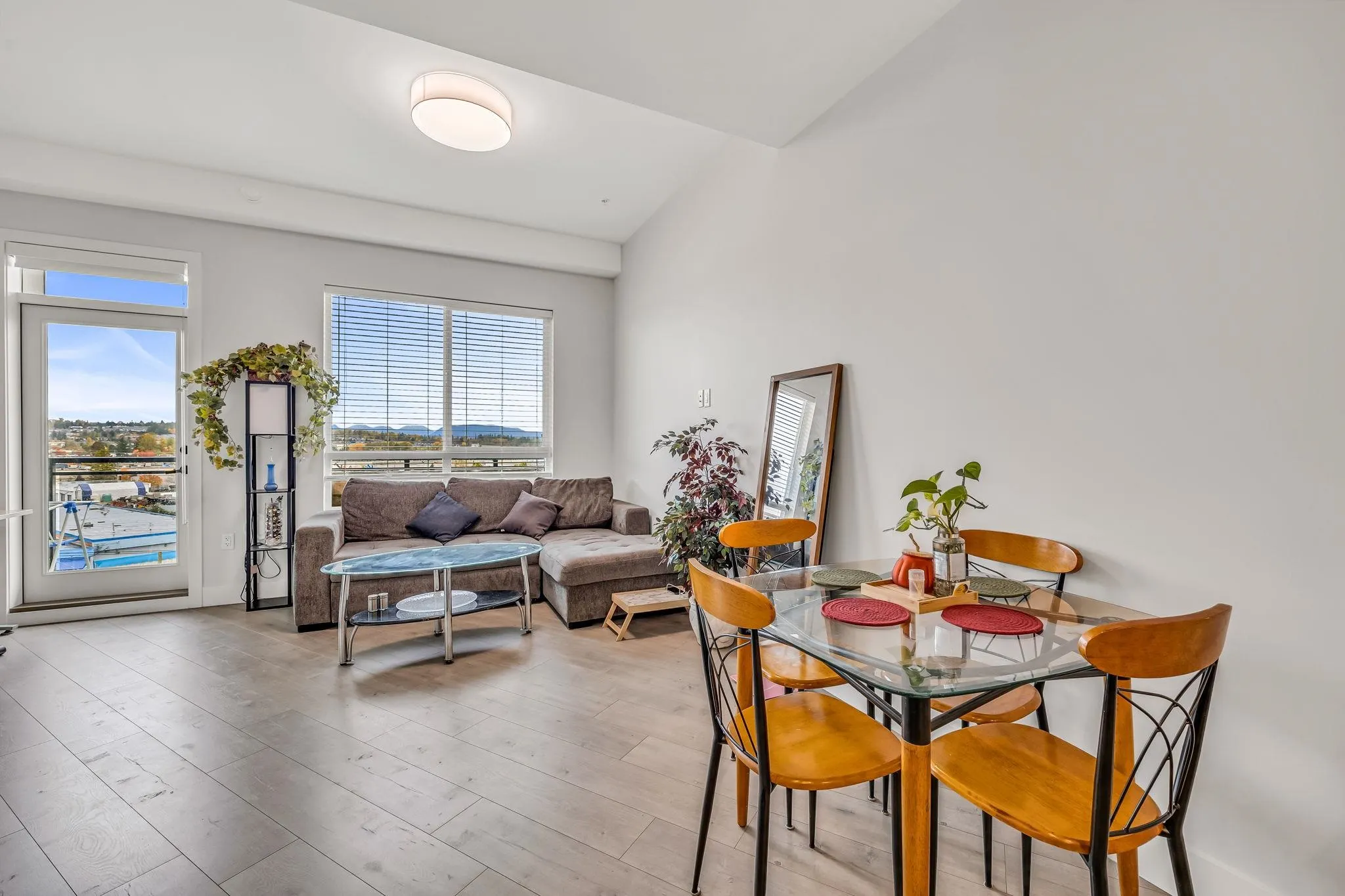 616 20061 Fraser Hwy