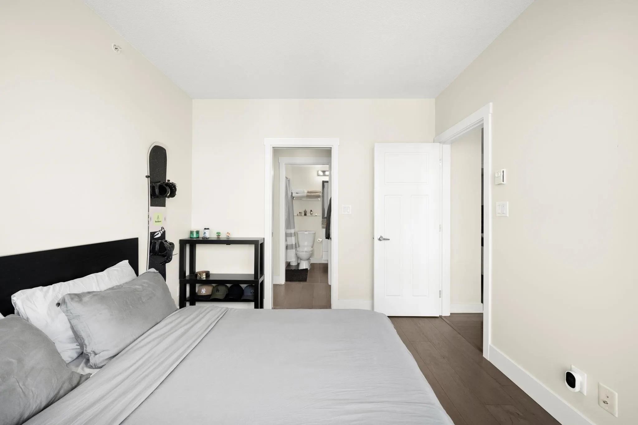 1004 2968 Glen Drive