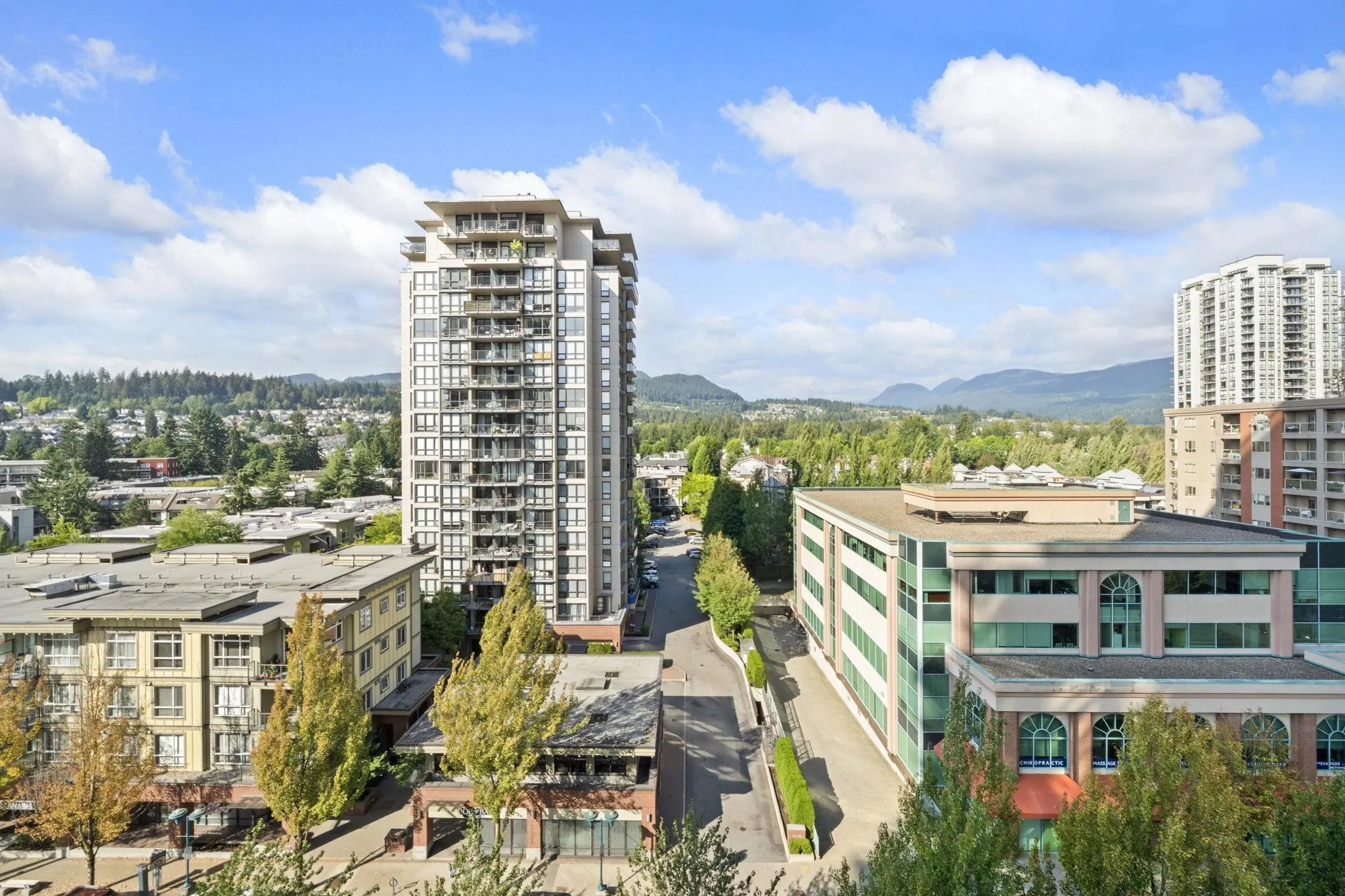 1004 2968 Glen Drive