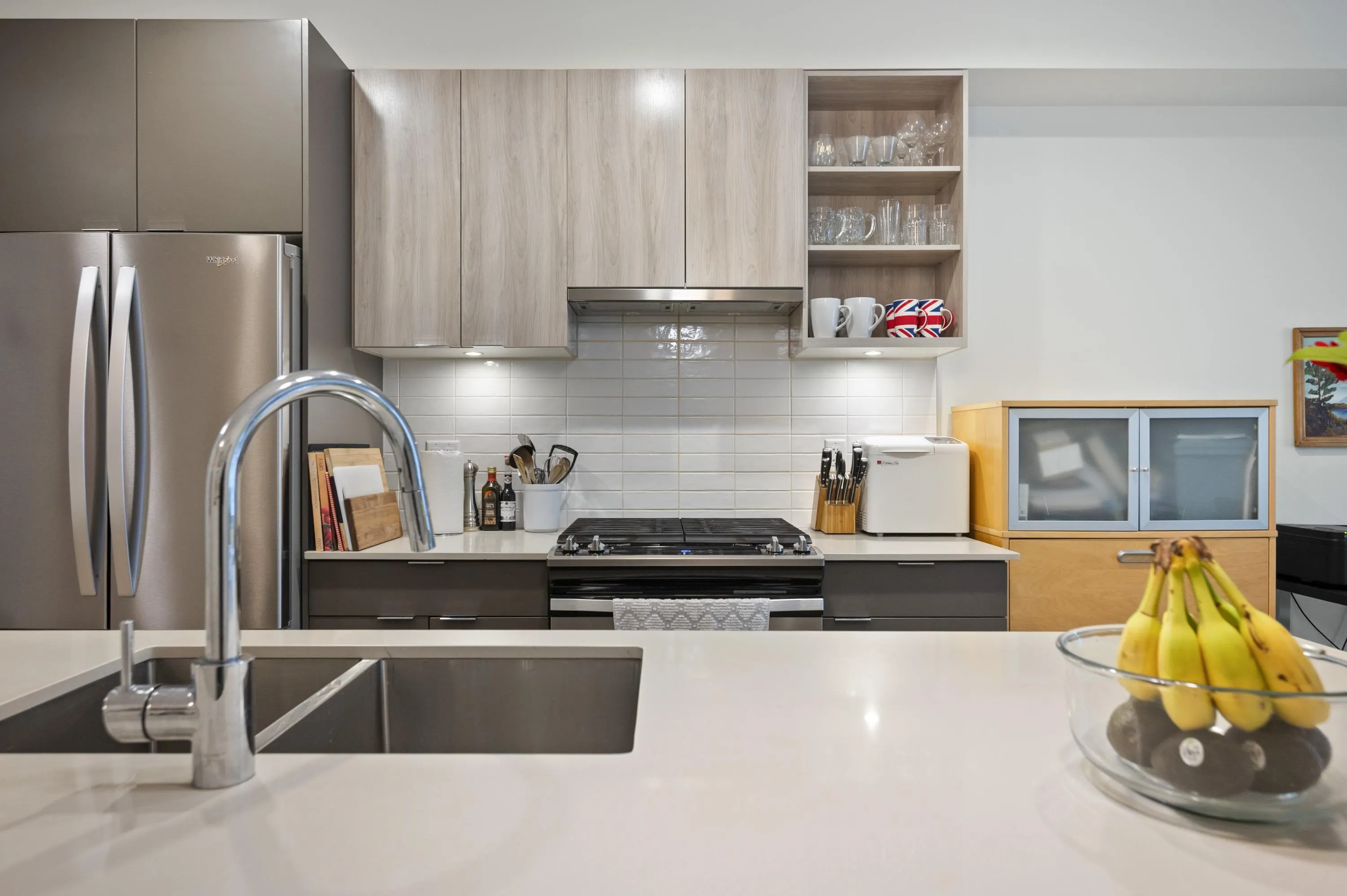 207 6950 Nicholson Road