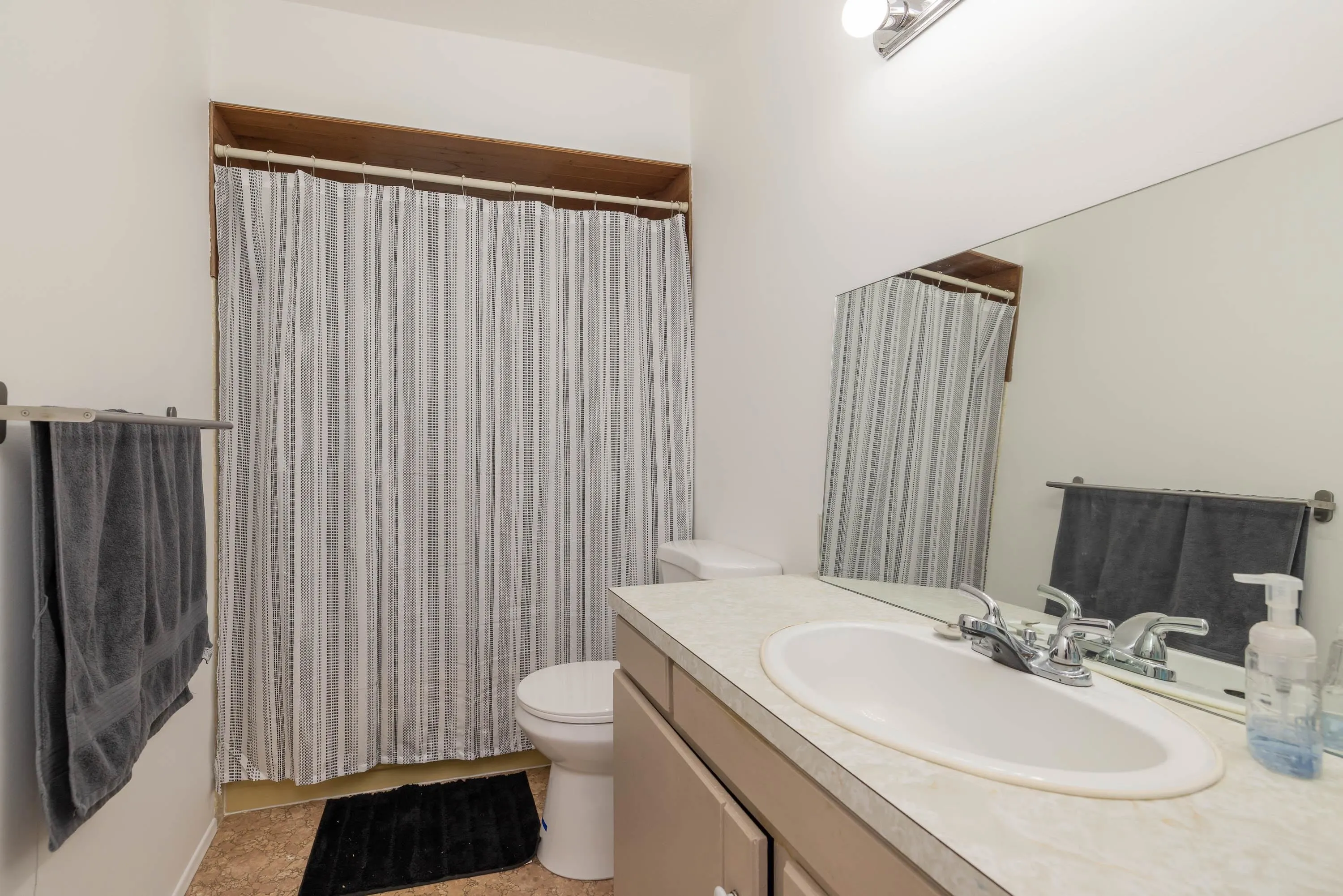 32410 Diamond Avenue