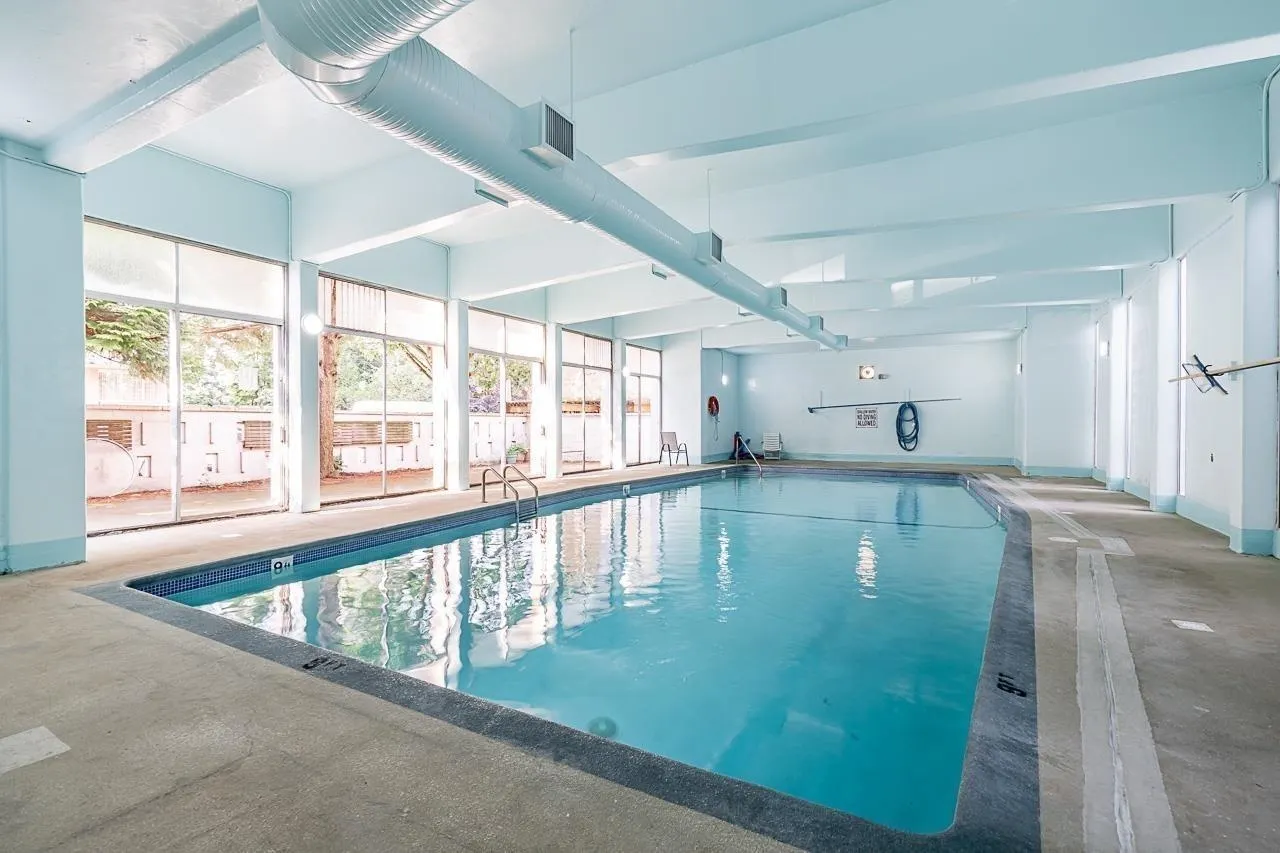 1908 1850 Comox Street