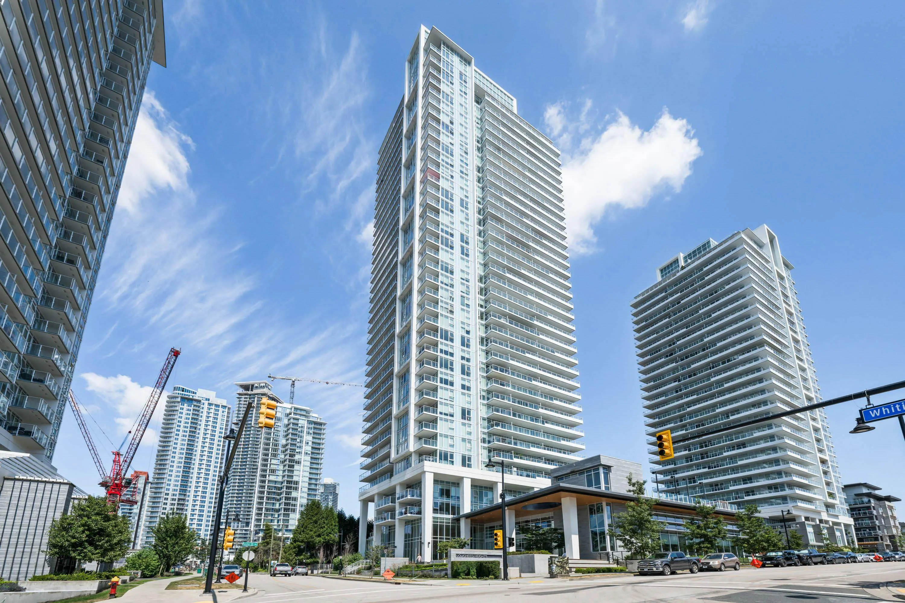1405 657 Whiting Way