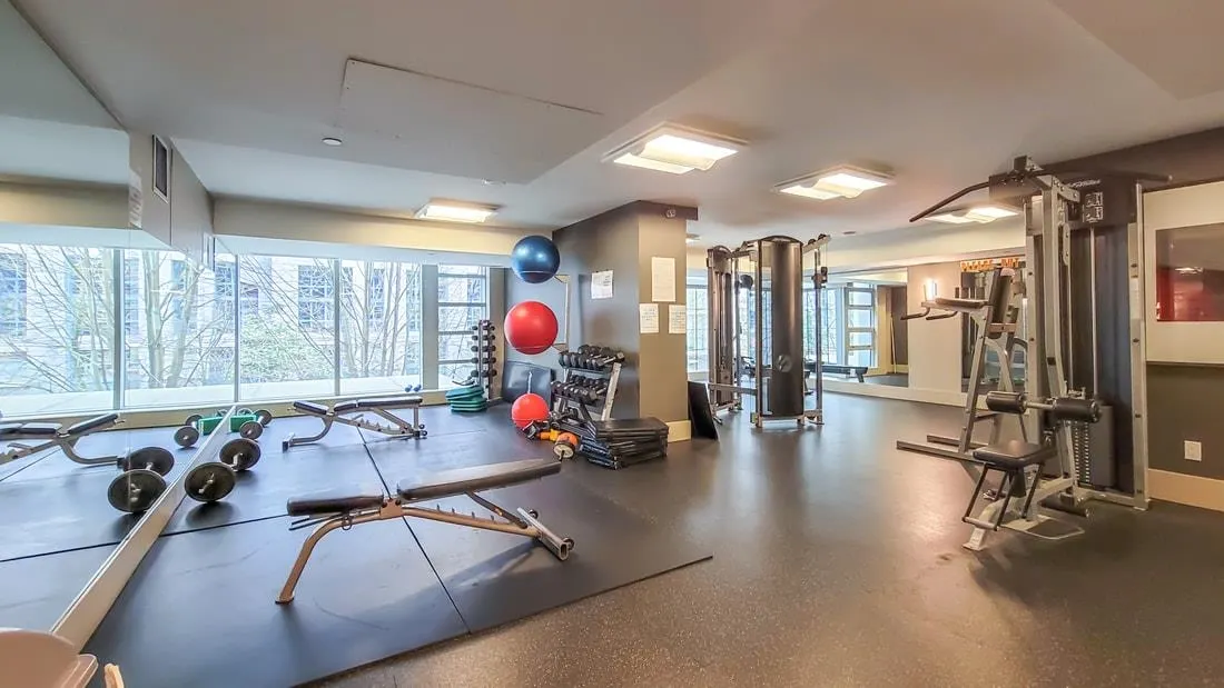 804 1255 Seymour Street