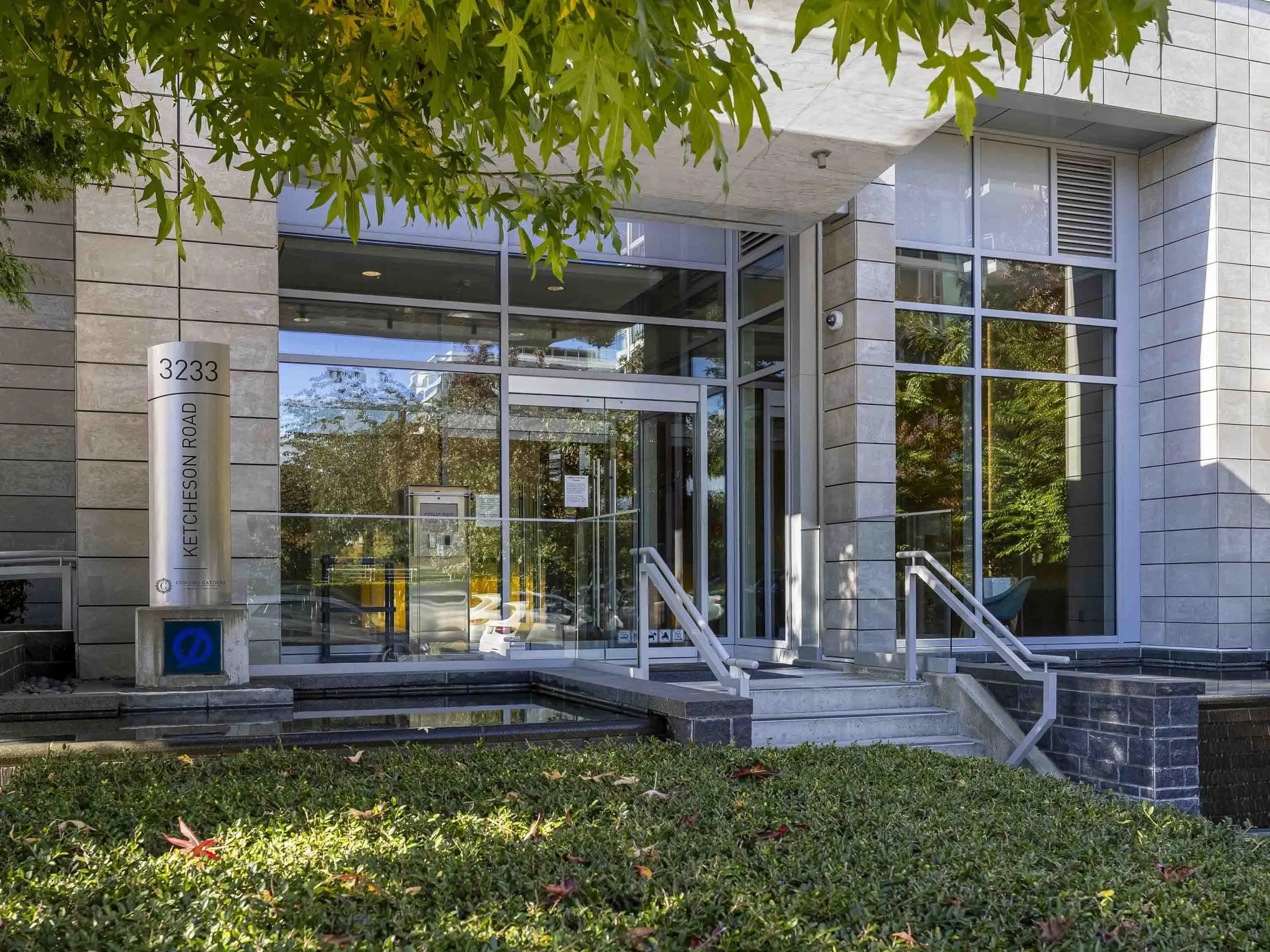 1707 3233 Ketcheson Road