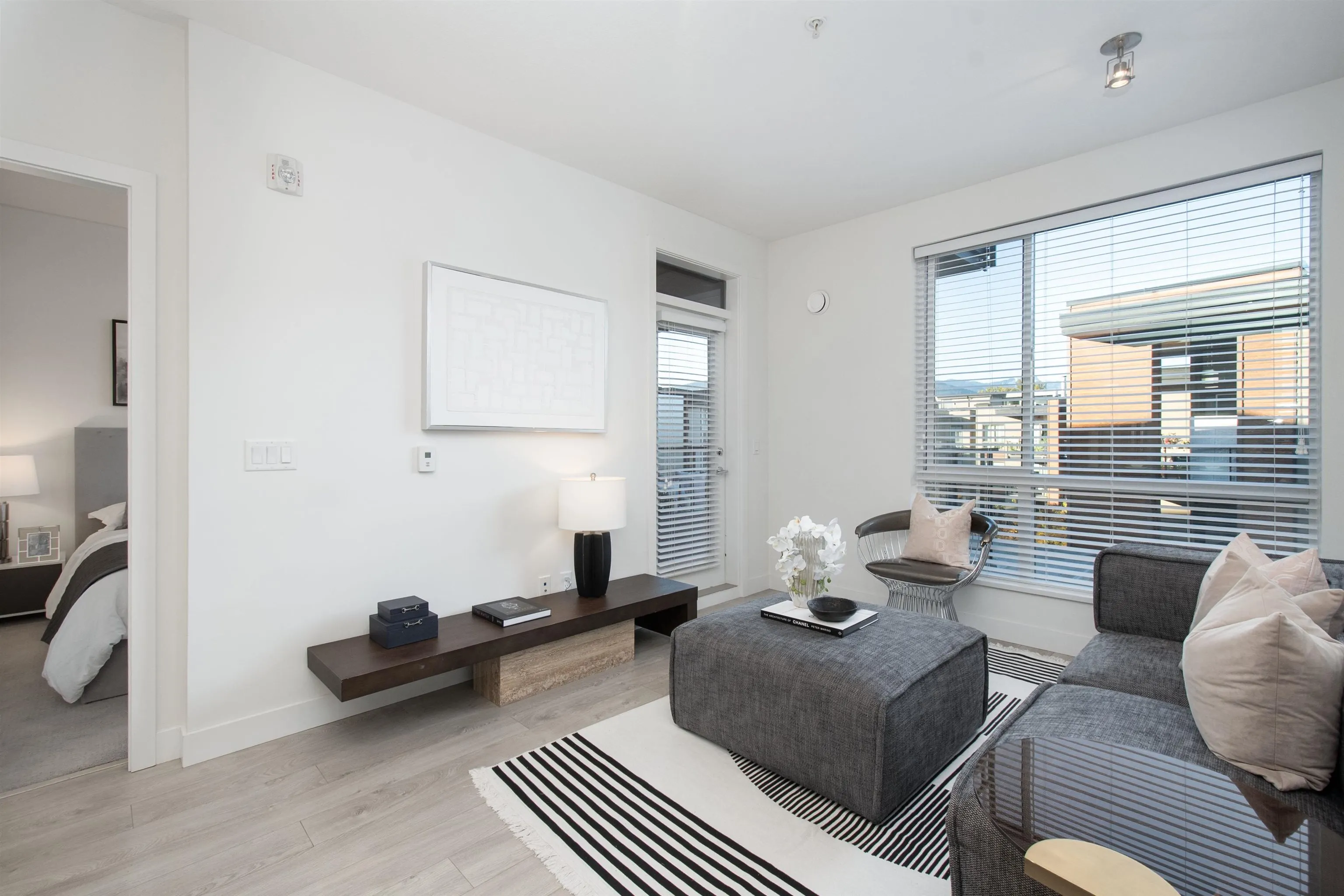 508 719 W 3rd Street