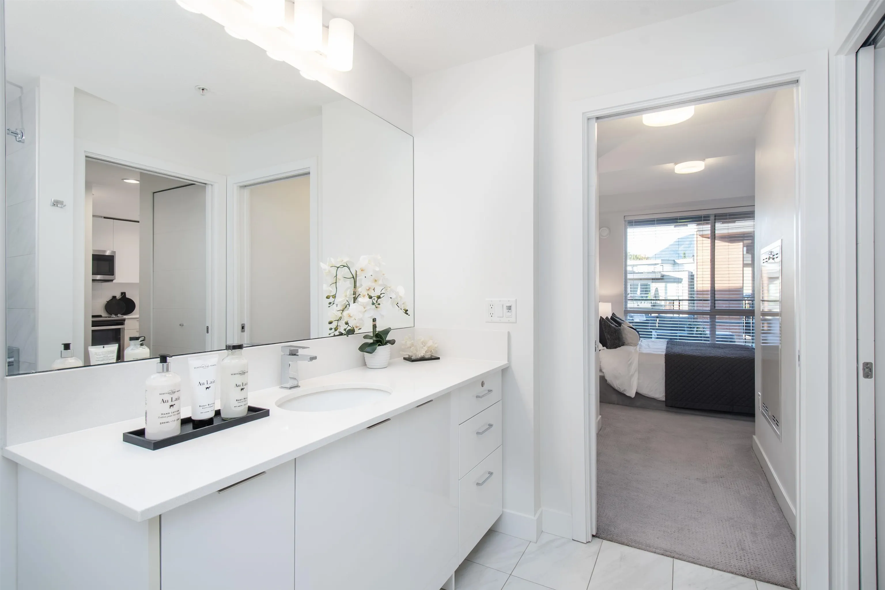 508 719 W 3rd Street