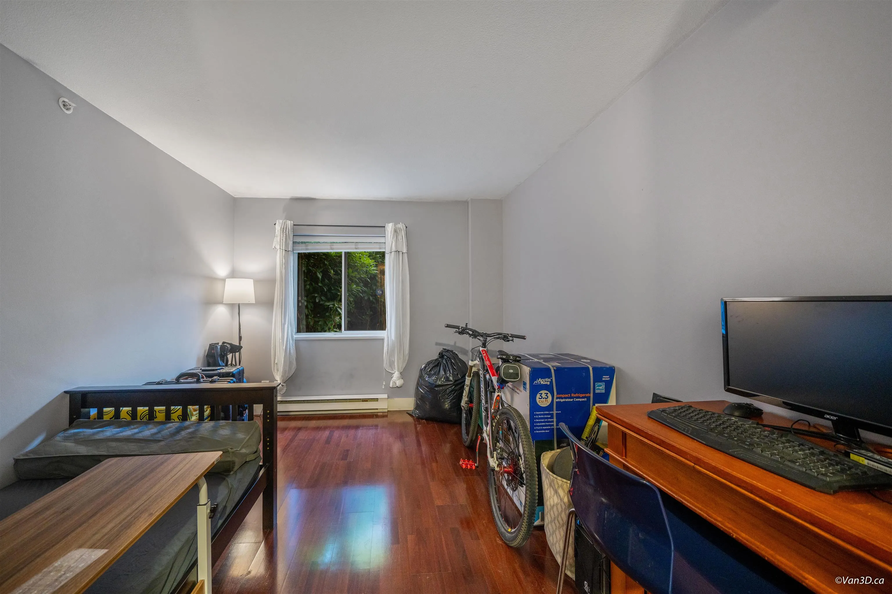 103 3189 Camosun Street