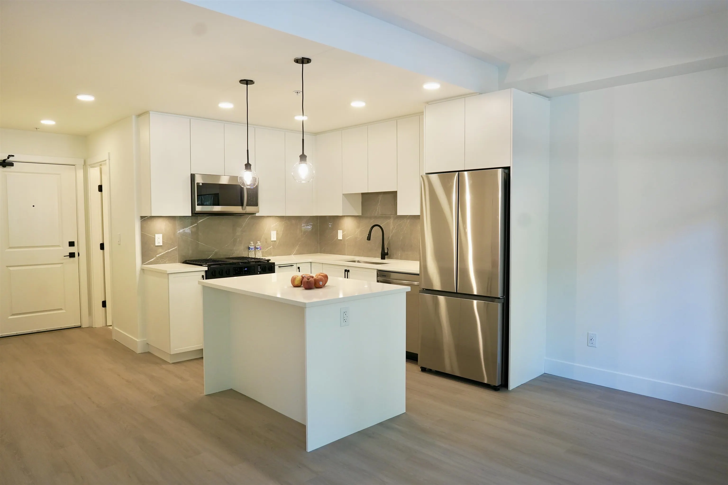 109 3528 146a Street