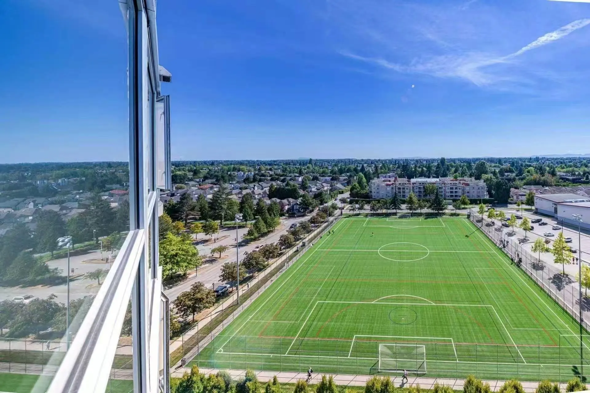 7760 Granville Avenue