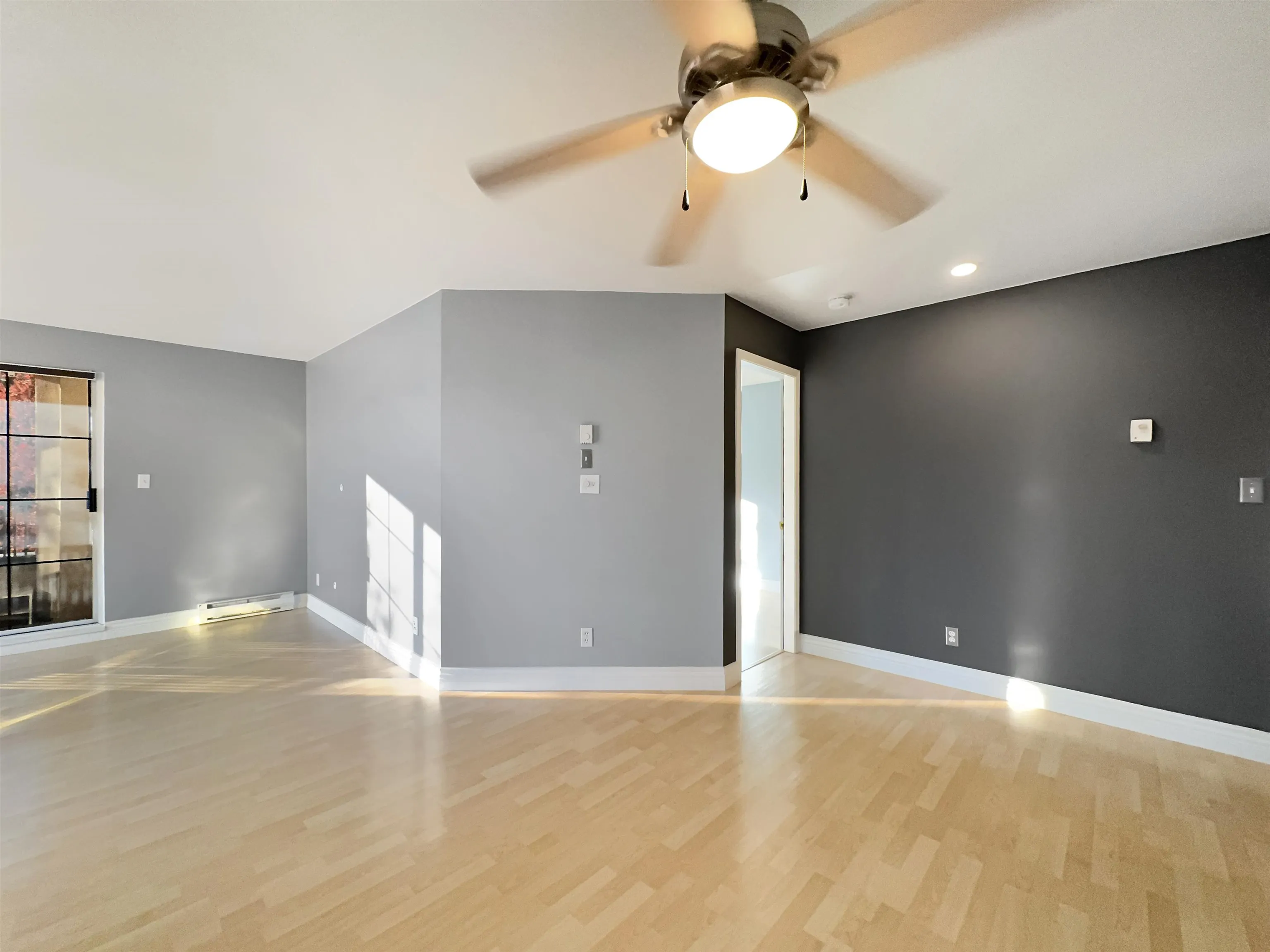 2xx 295 Schoolhouse Street