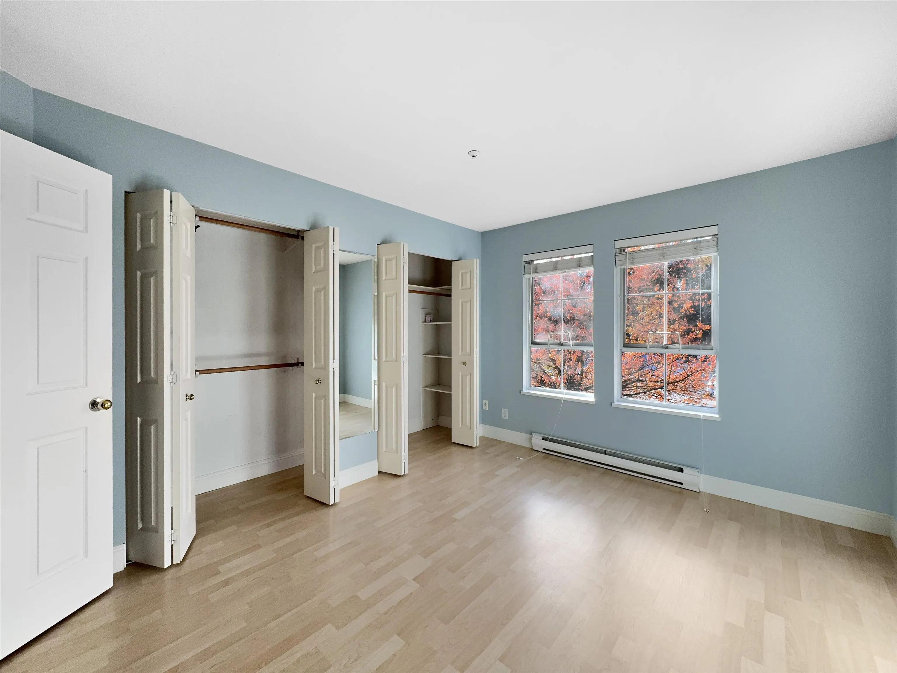 2xx 295 Schoolhouse Street