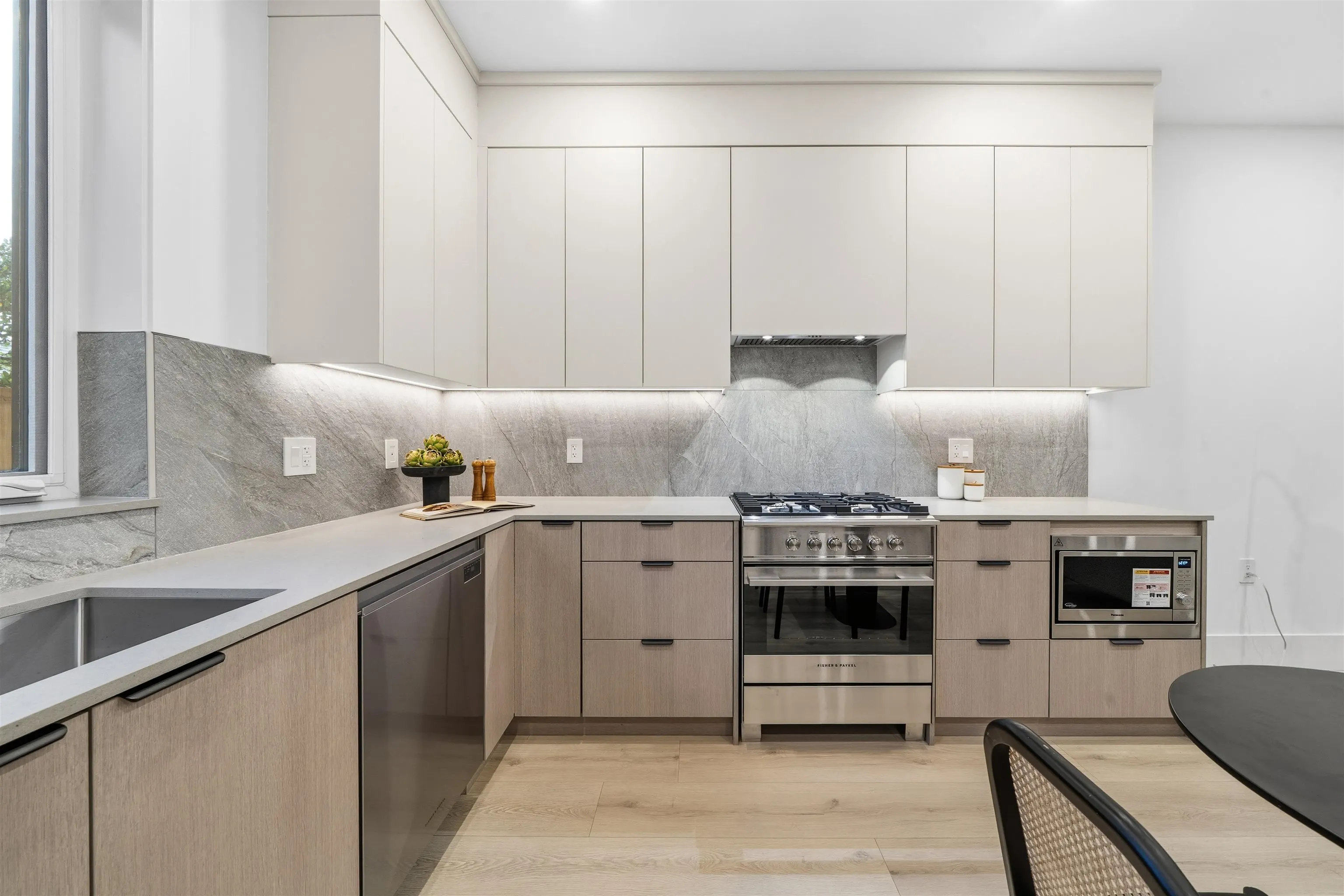 323 N Kamloops Street