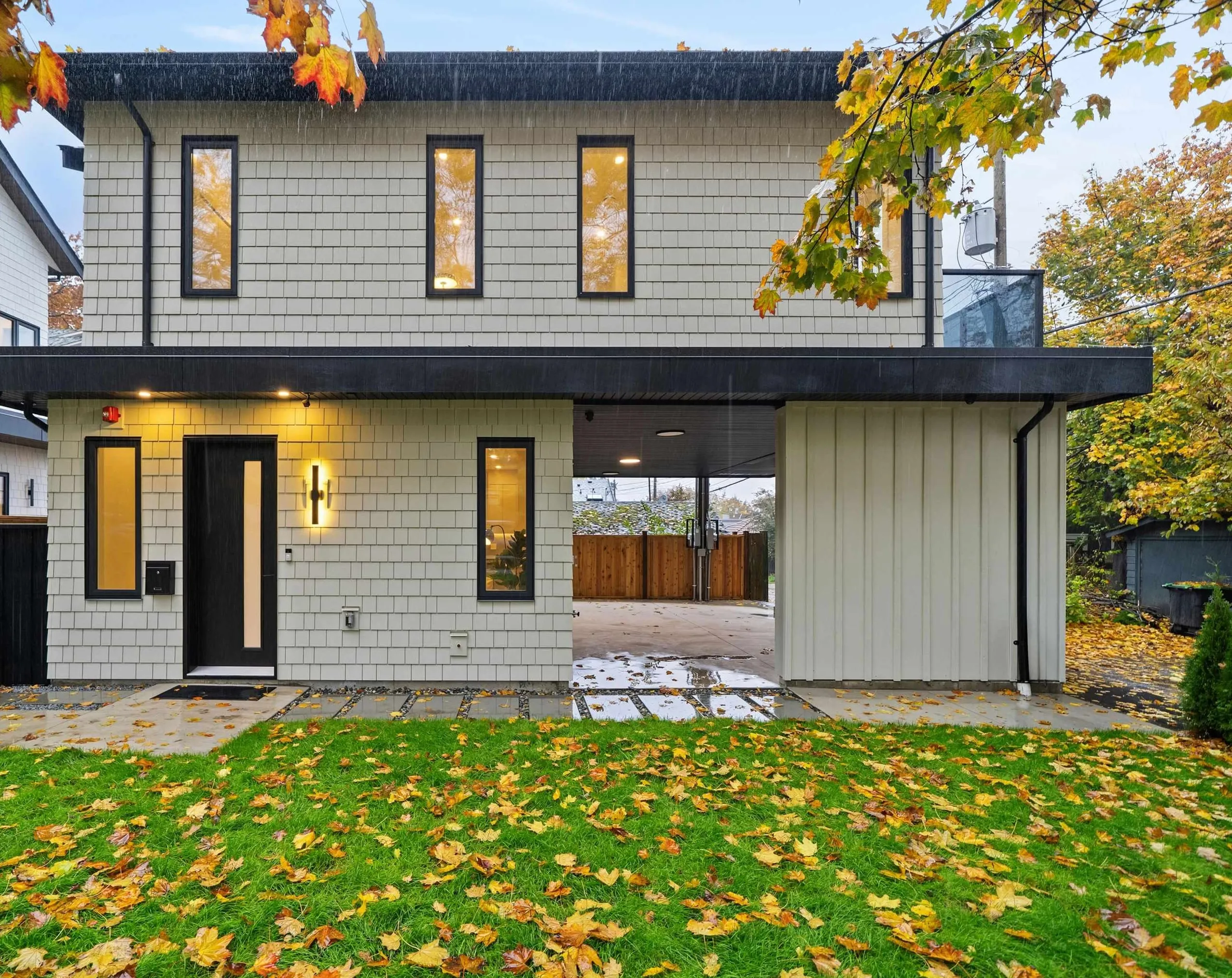 323 N Kamloops Street